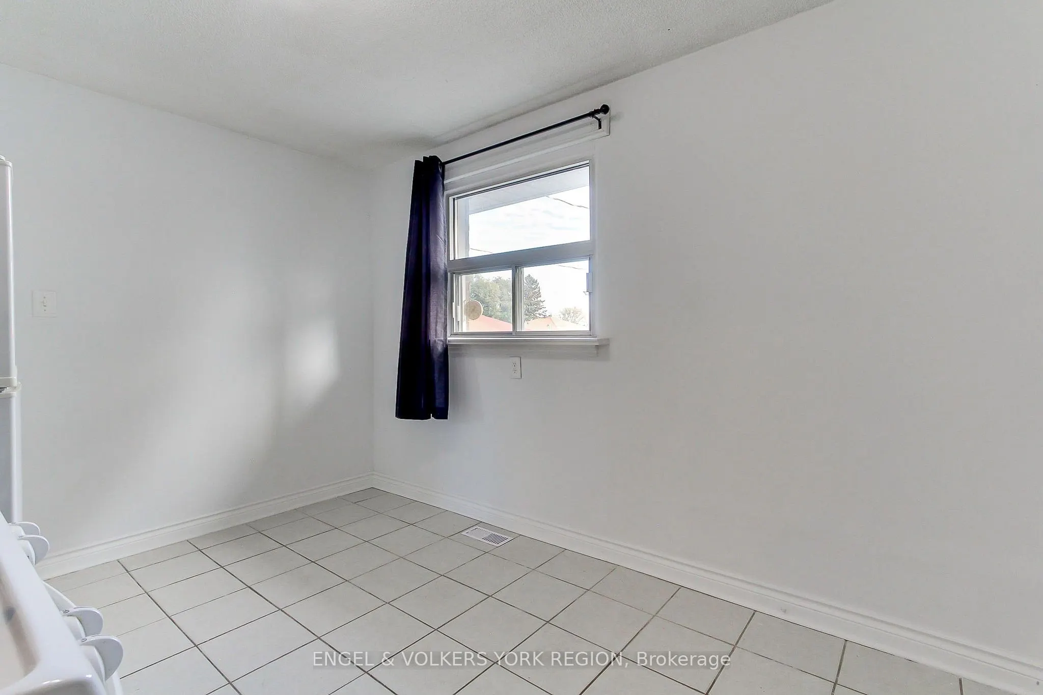 106 Sheldon Avenue