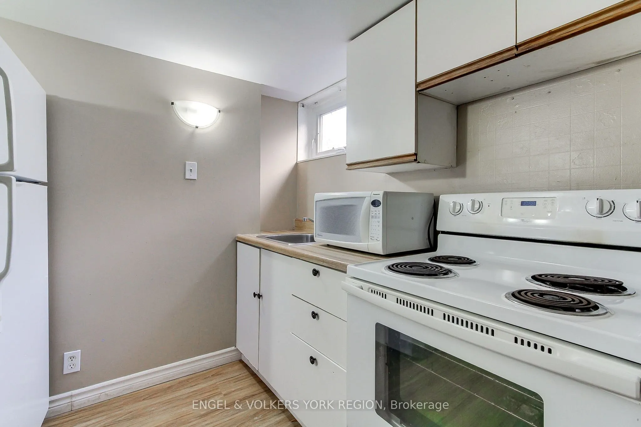 106 Sheldon Avenue