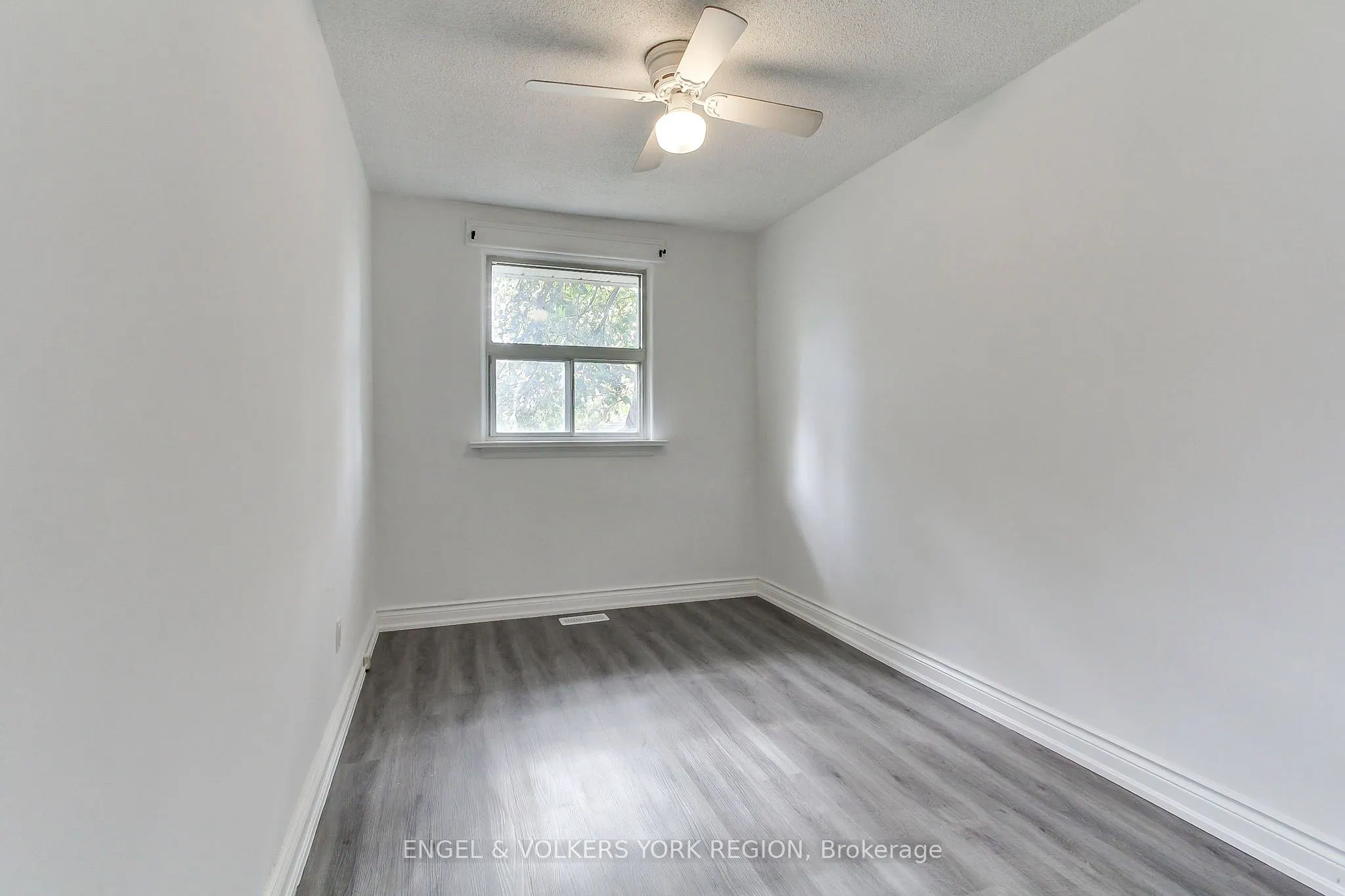 106 Sheldon Avenue