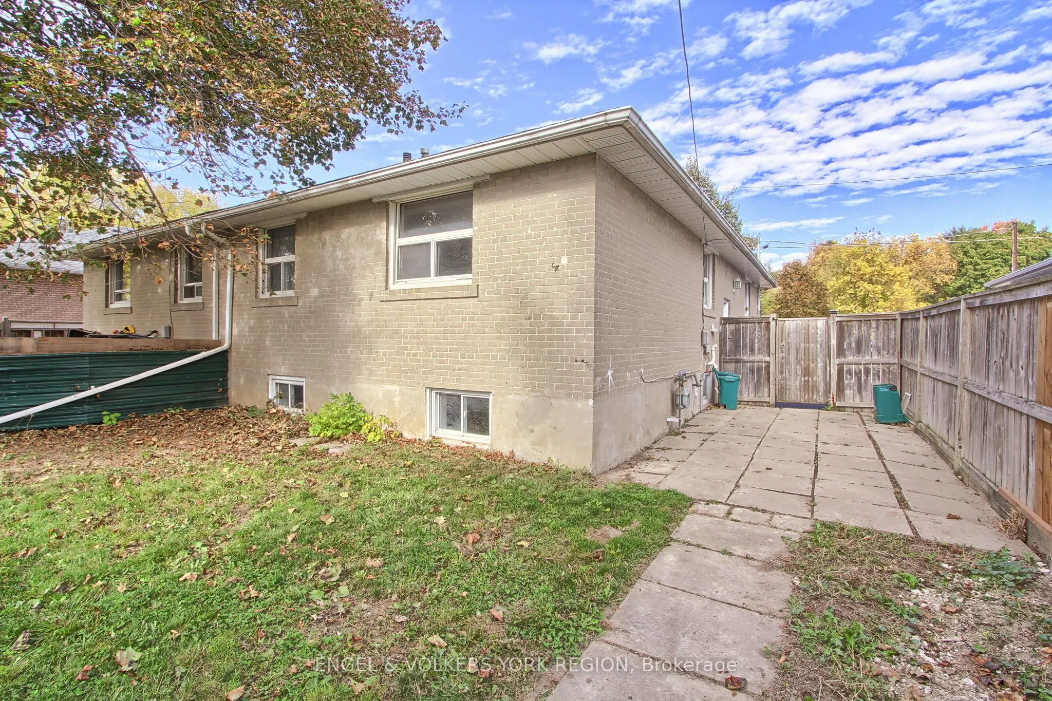 106 Sheldon Avenue