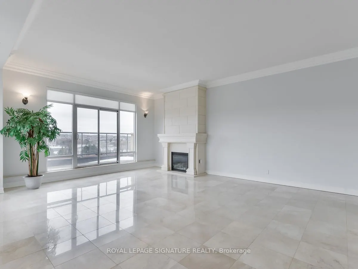 11121 Yonge Street, #Ph8