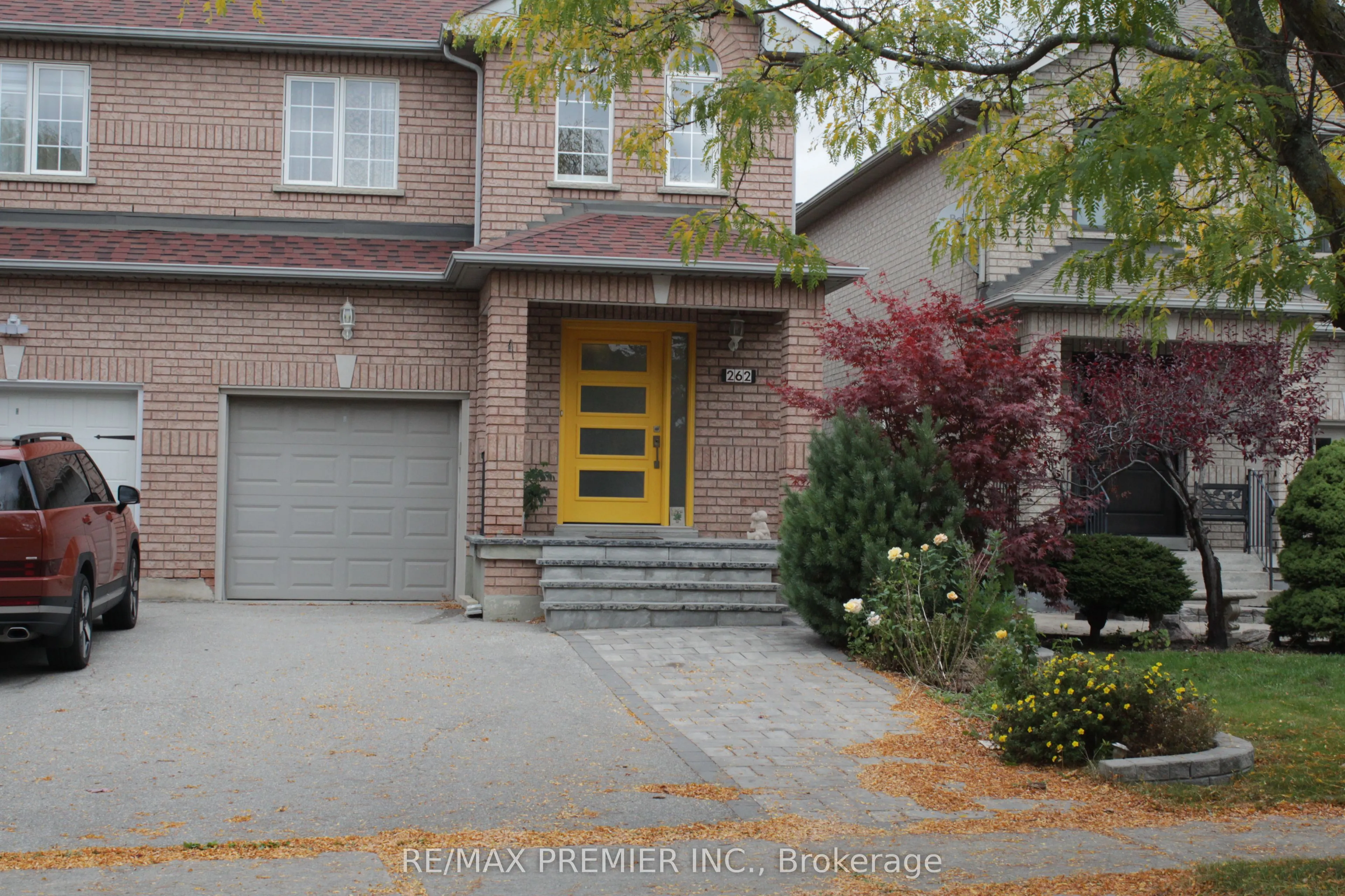 262 Isacc Murray Avenue, #Main Fl