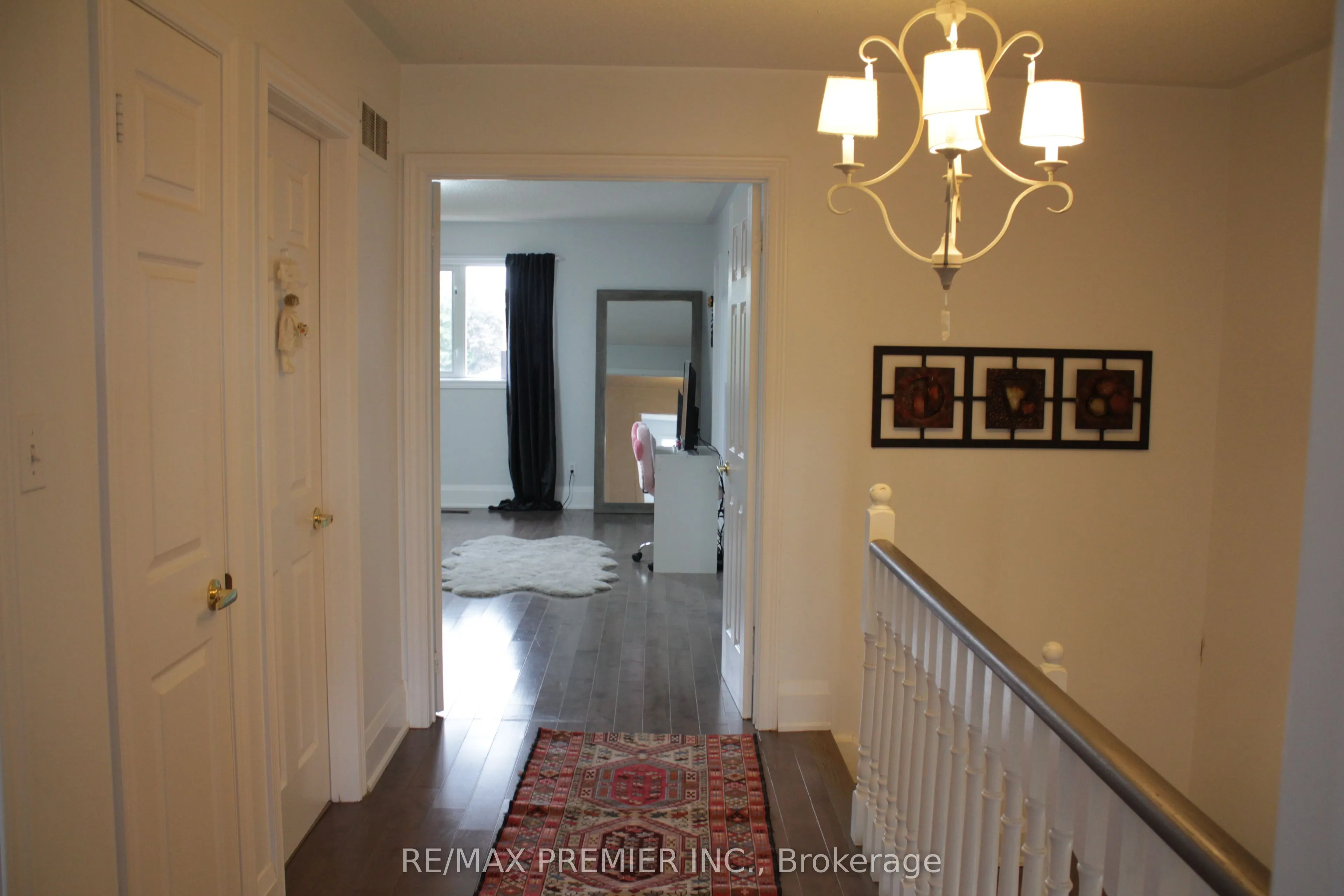 262 Isacc Murray Avenue, #Main Fl