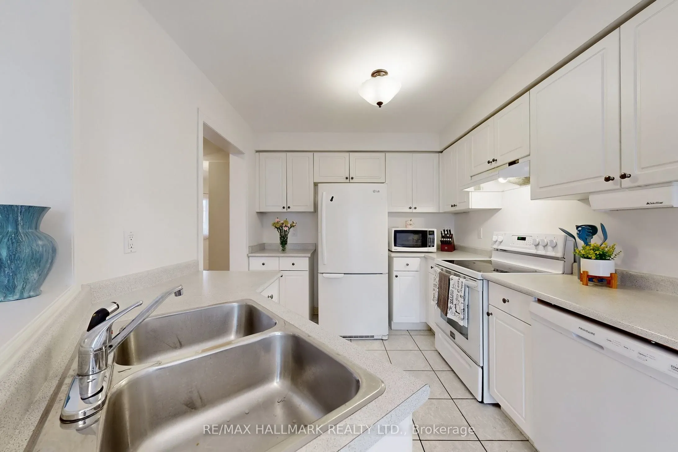 148 Fairwood Drive