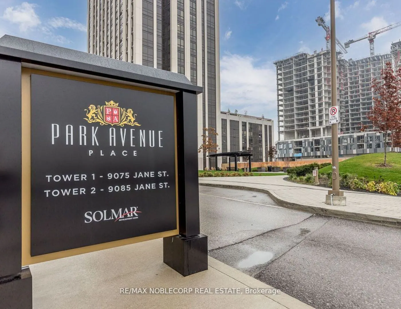 9085 Jane Street, #1511