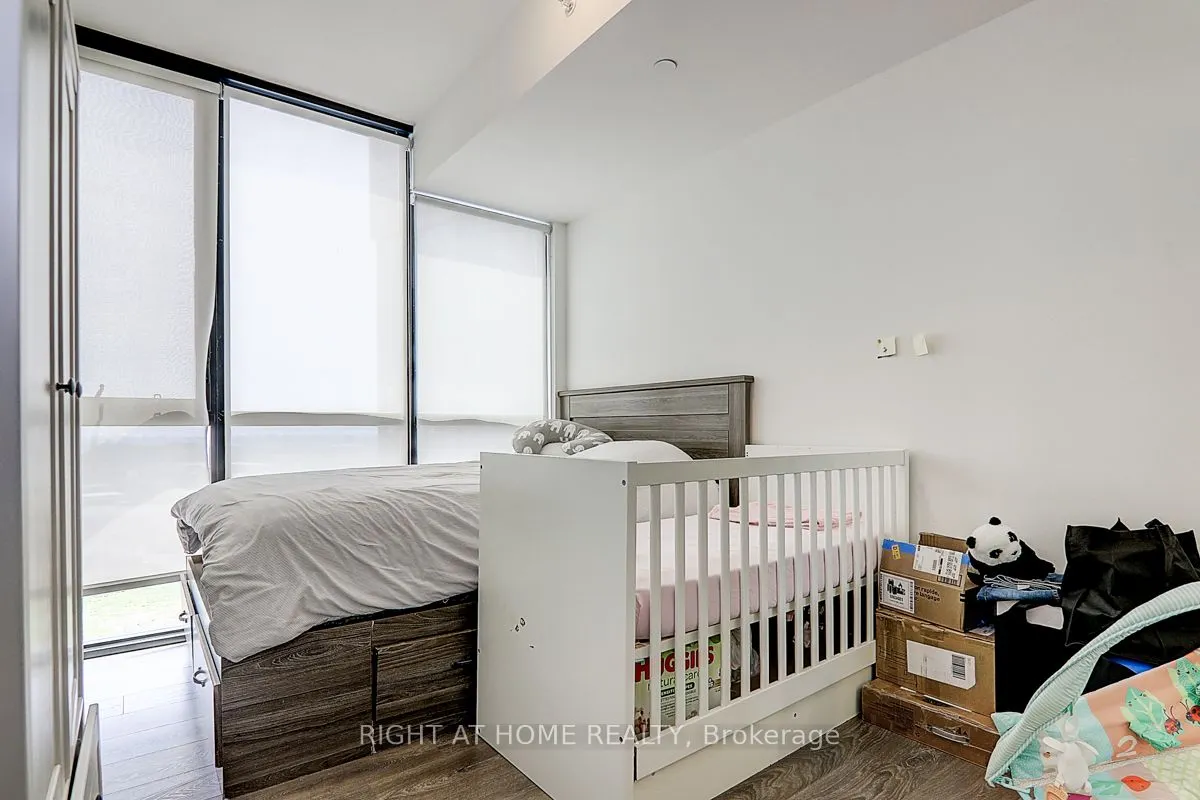 2916 Highway 7 Avenue, #2202