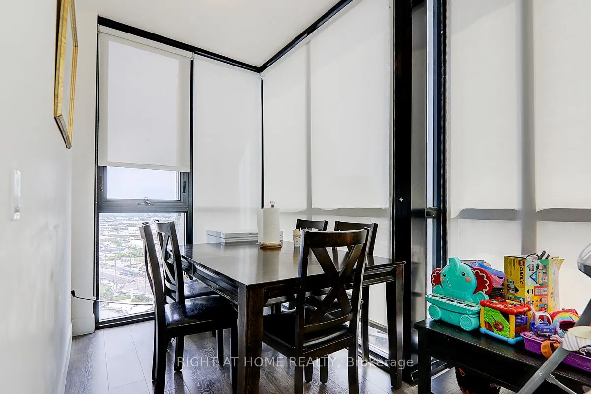 2916 Highway 7 Avenue, #2202