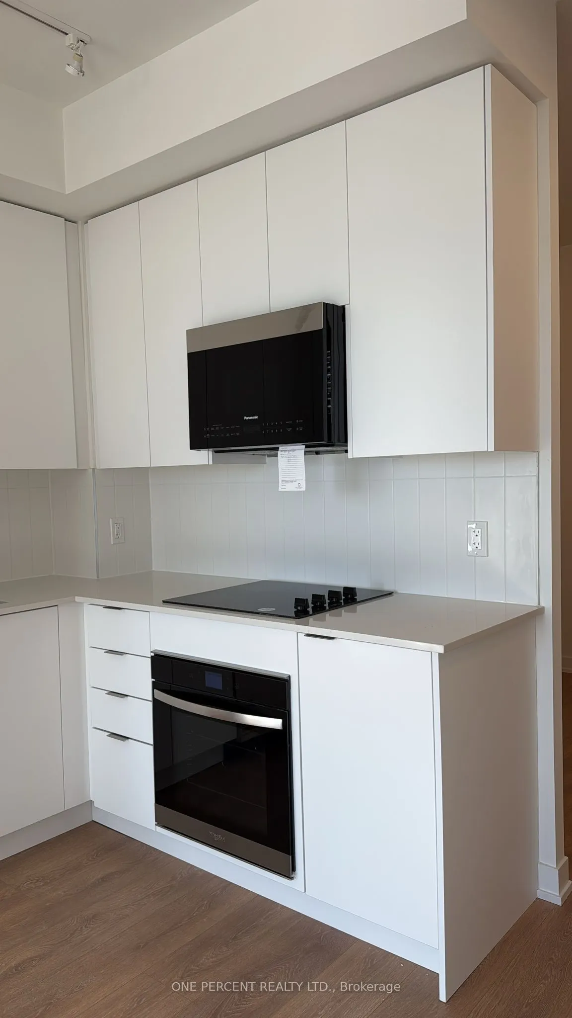 10 Abeja Street, #2321