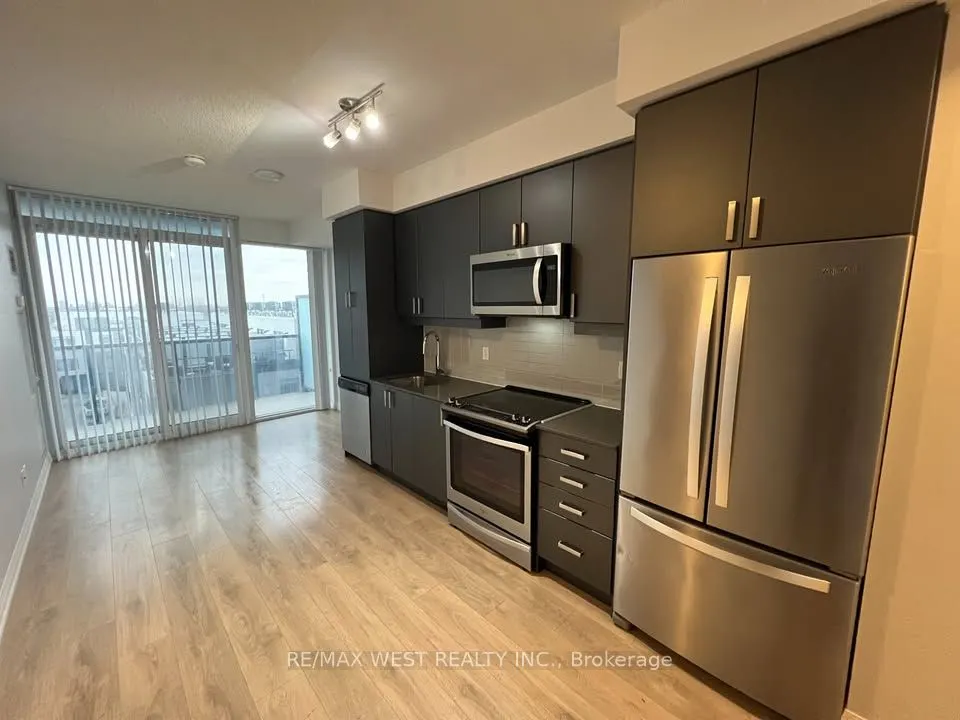 7895 Jane Street, #301
