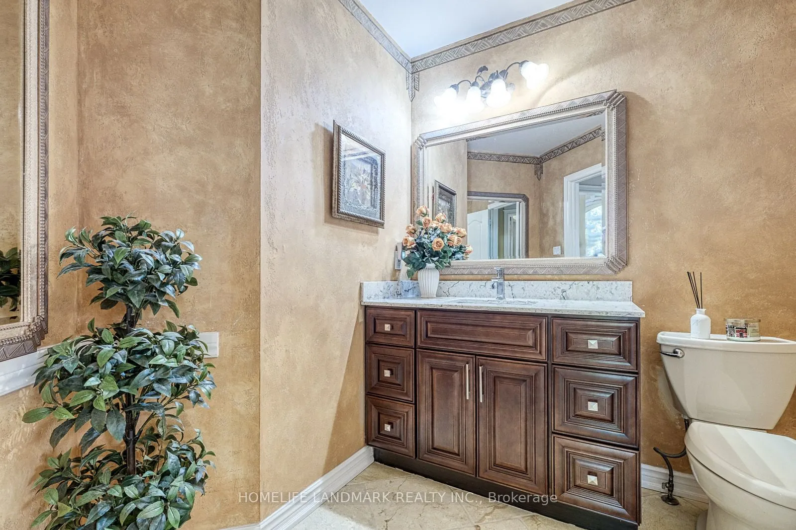9 Chantilly Crescent