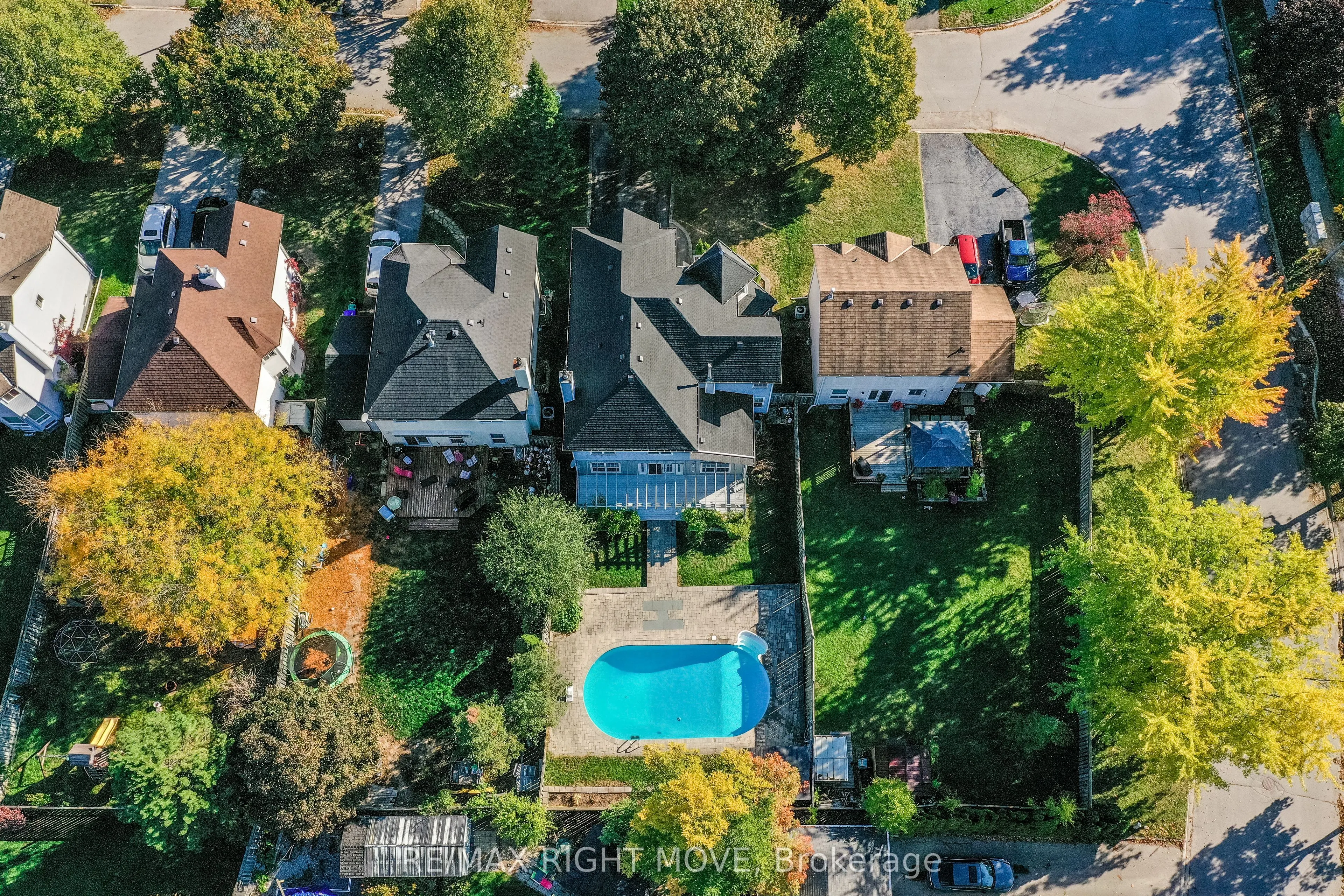 949 Linden Street