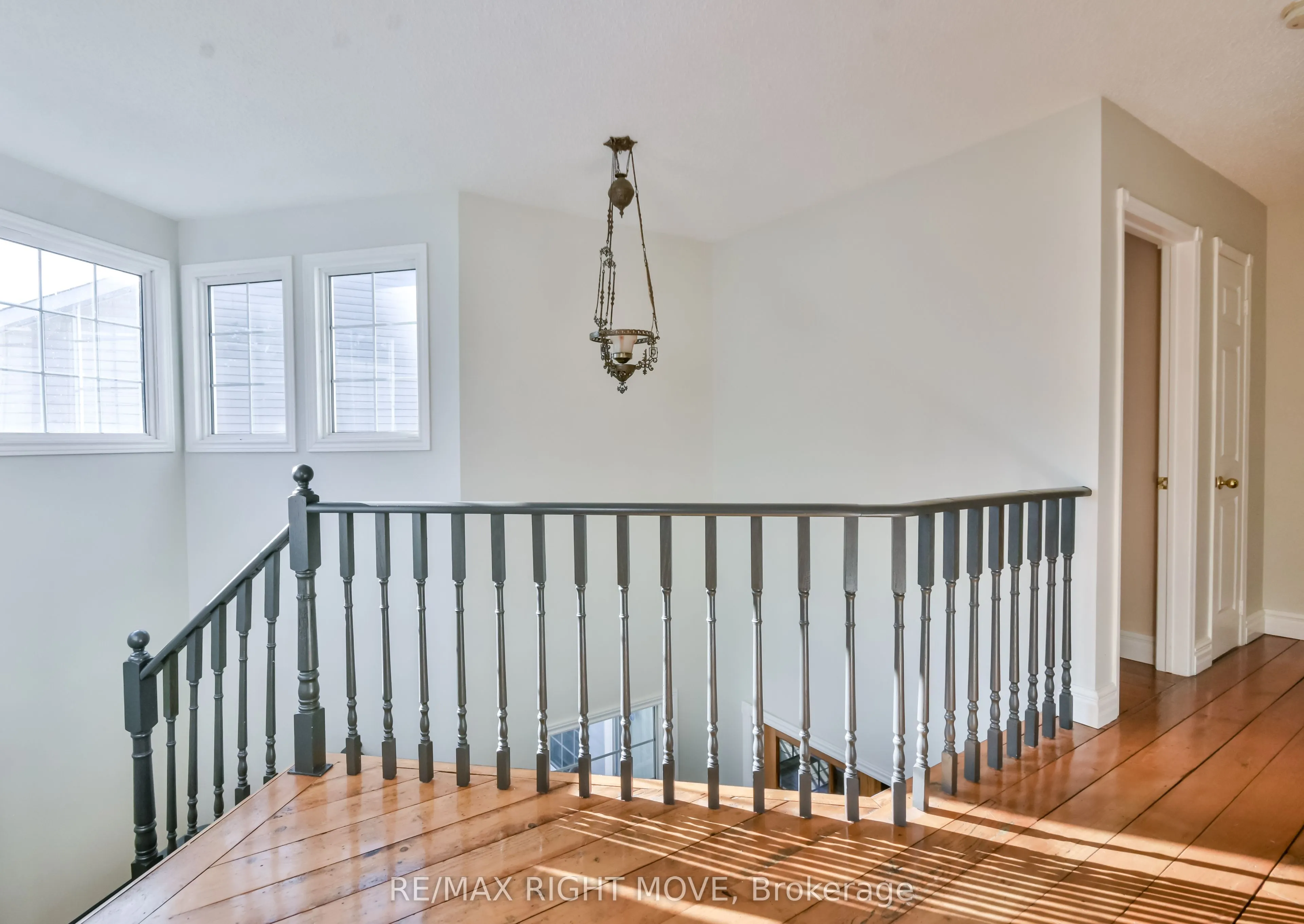 949 Linden Street