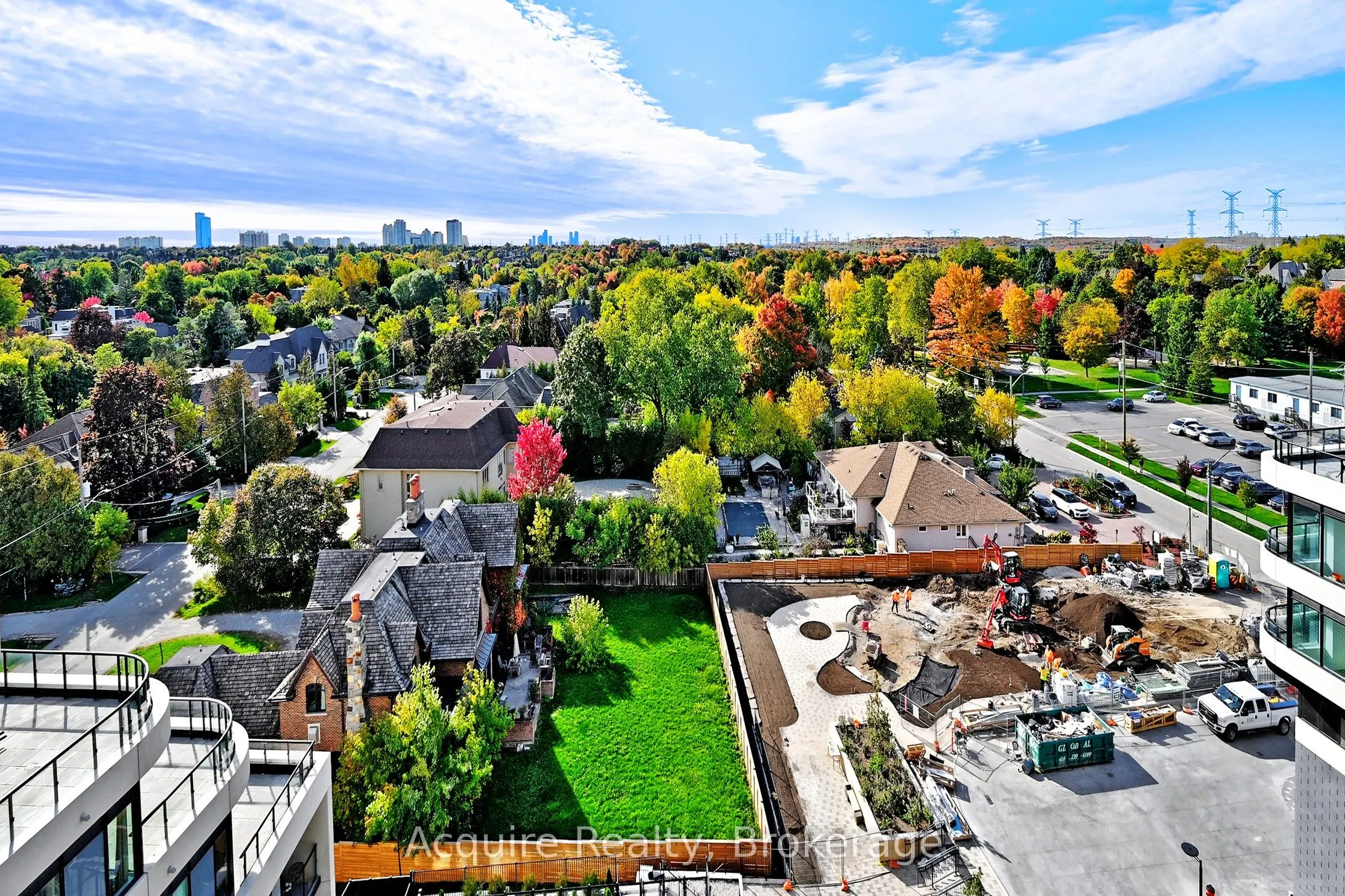 8188 Yonge Street, #825