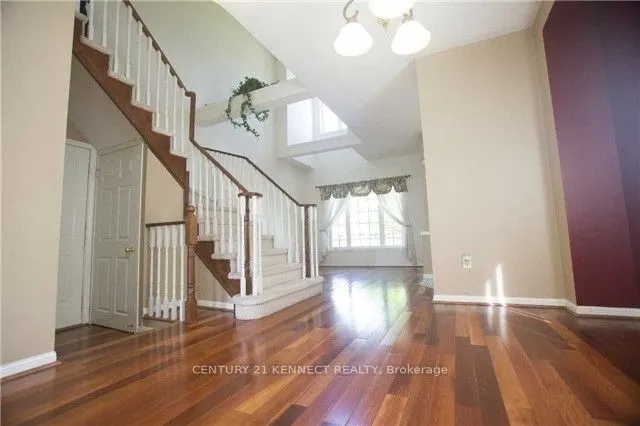 18 Pinecrest Street