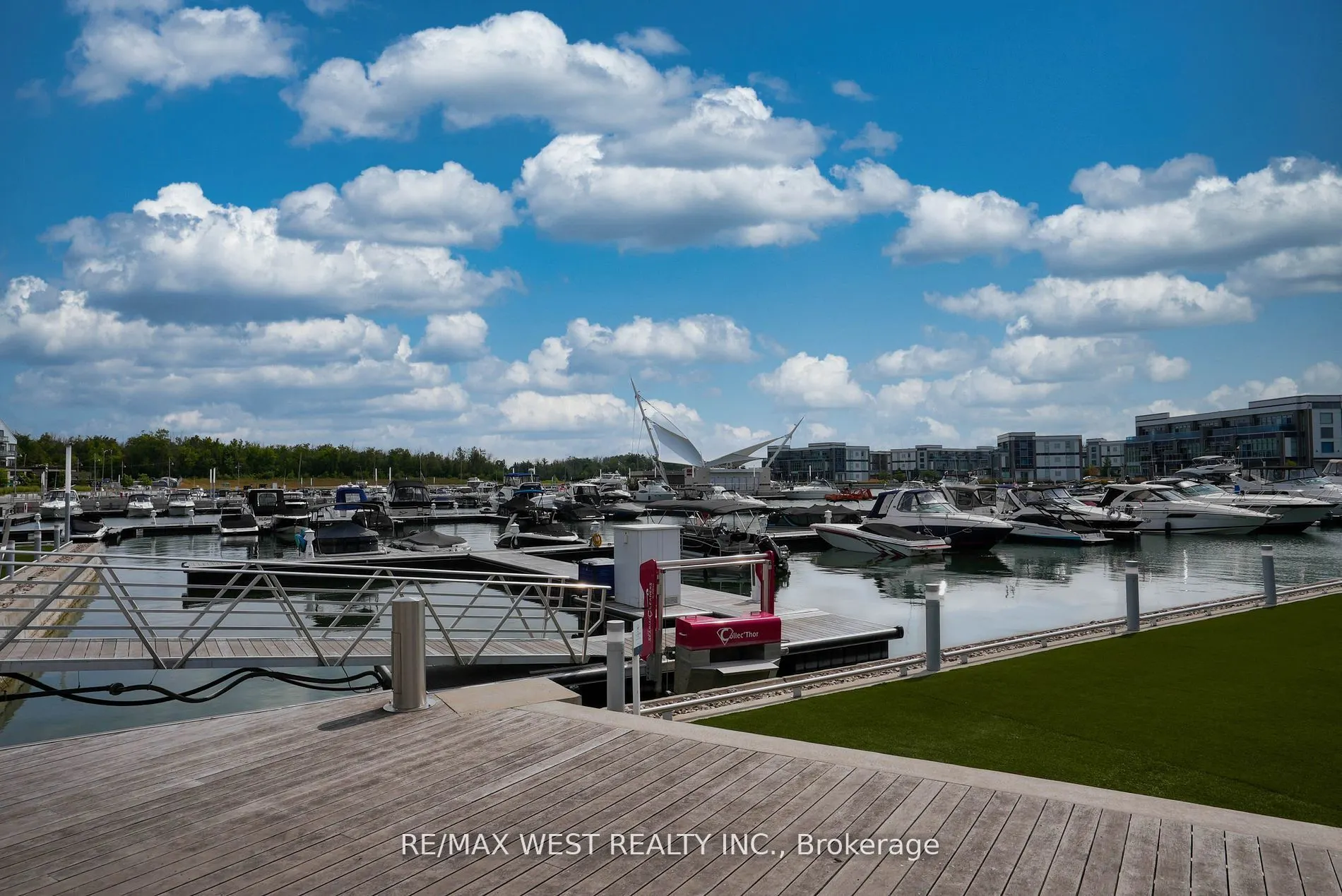 415 Sea Ray Avenue, #G39