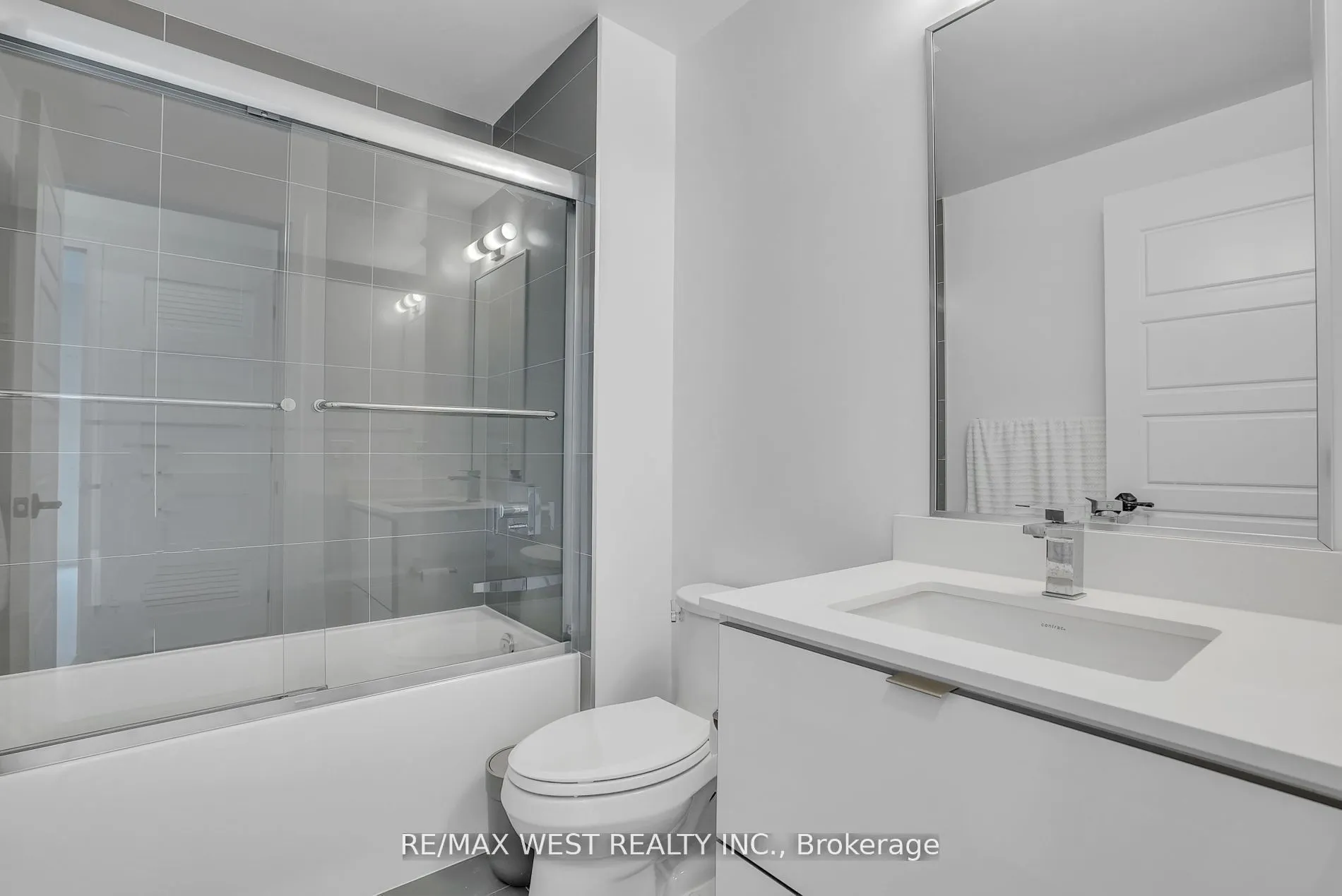 415 Sea Ray Avenue, #G39