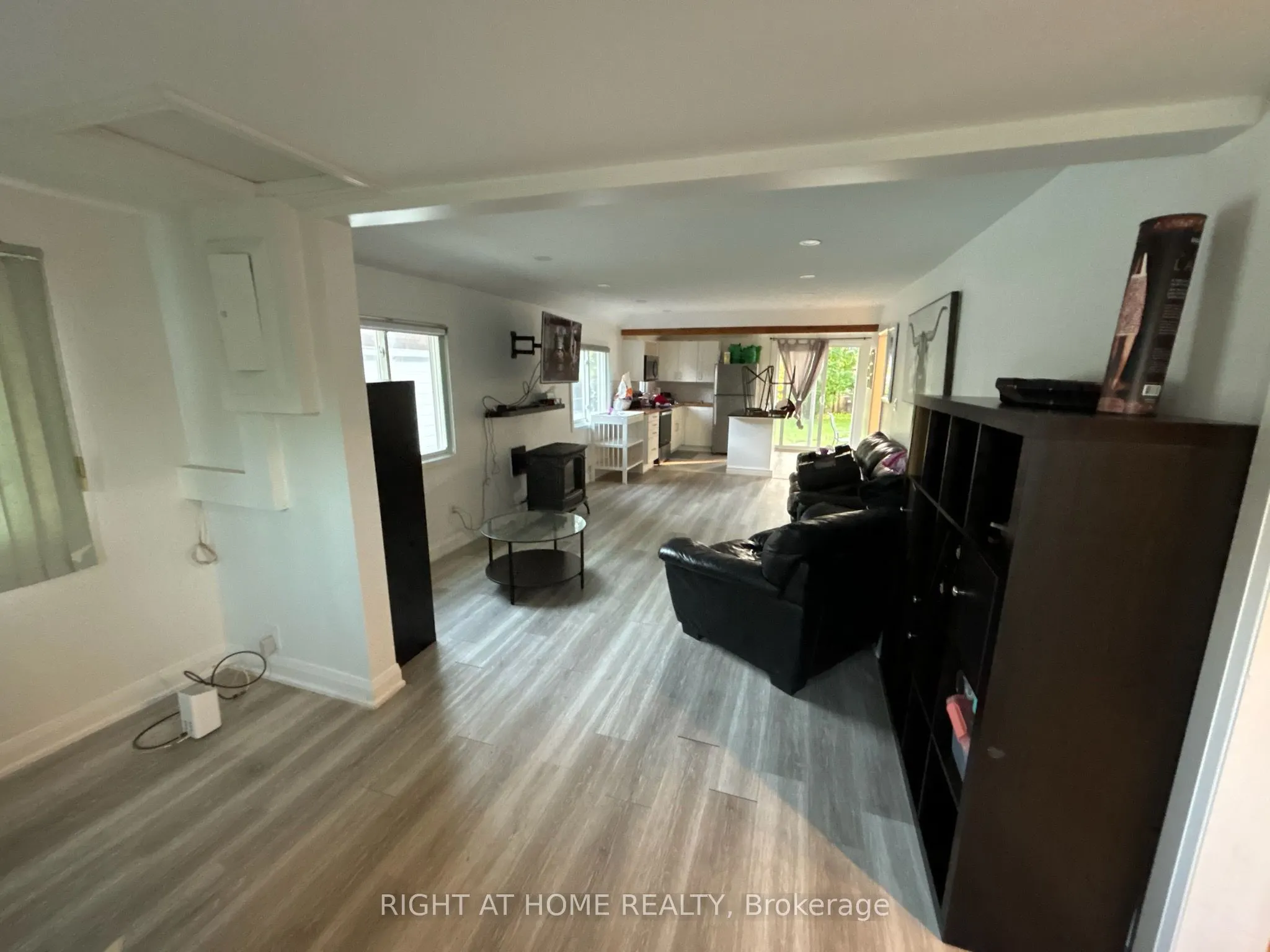 895 Maplewood Drive