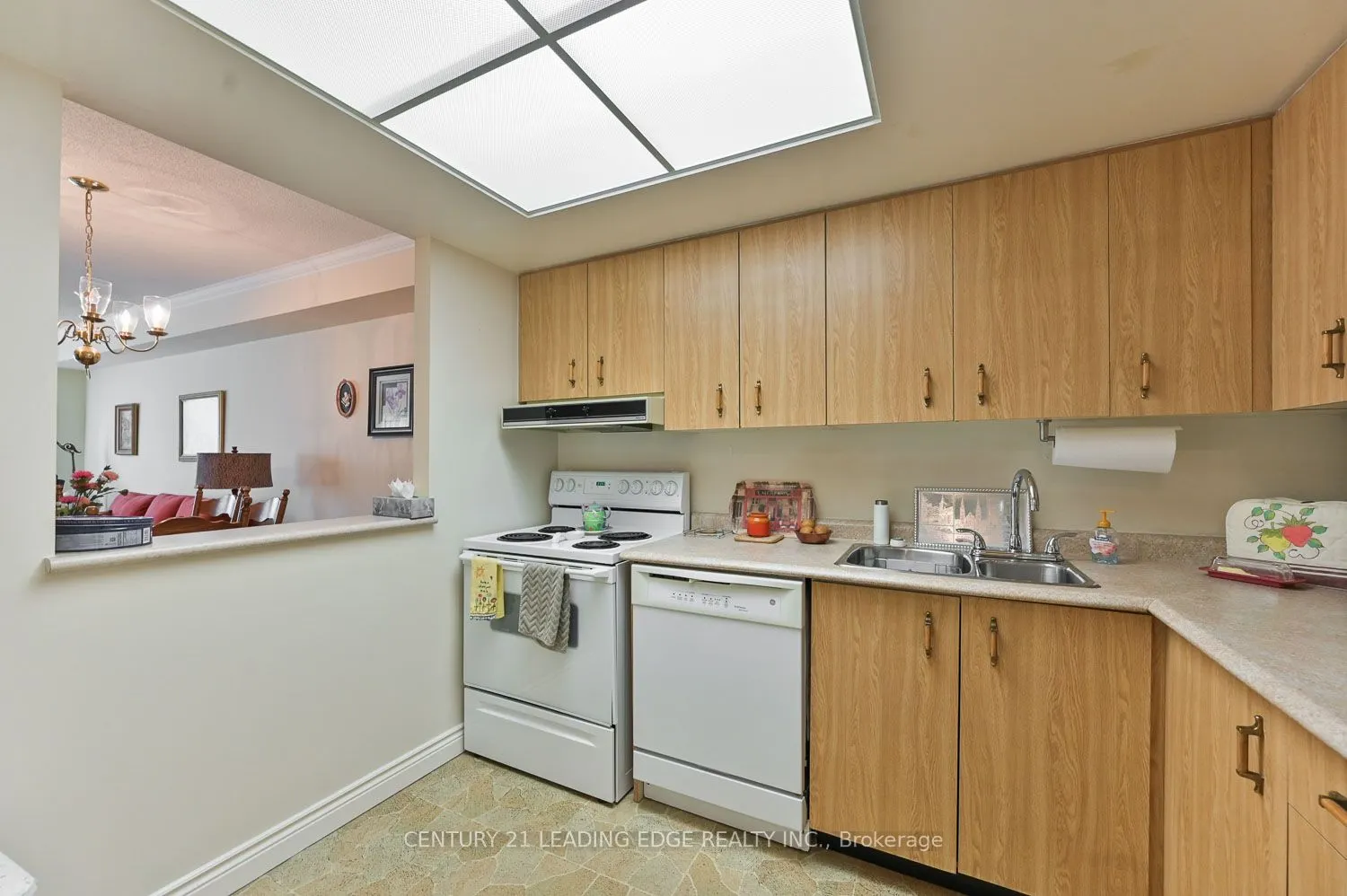 100 Anna Russell Way, #317