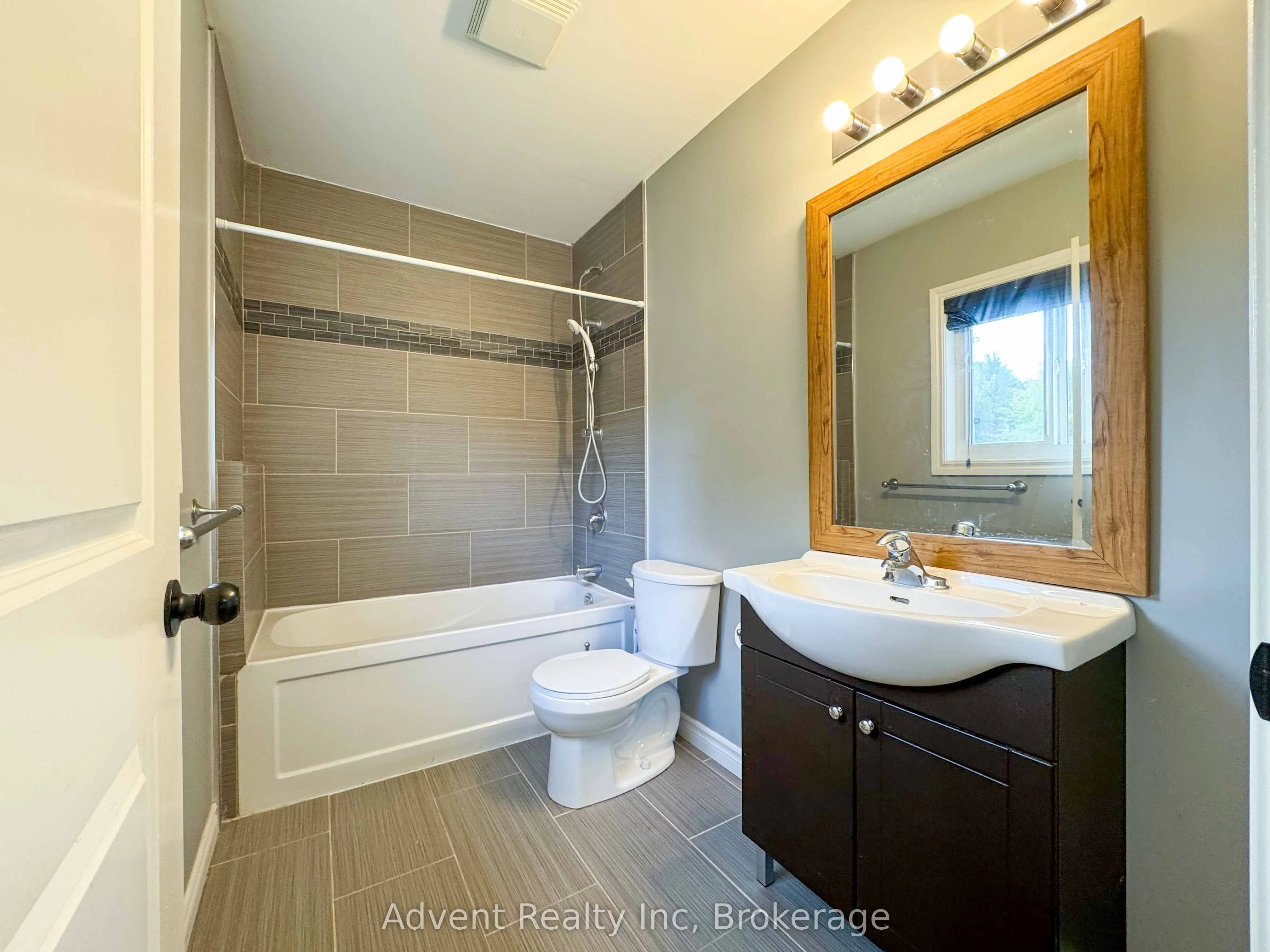 49 Brentwood Road