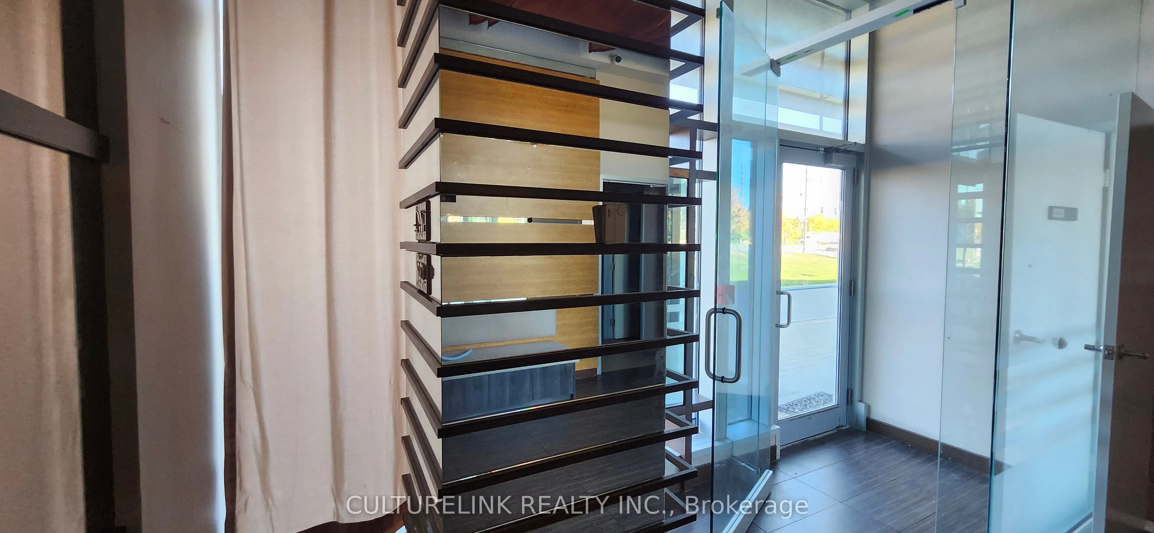 3621 Highway 7 Avenue E, #103