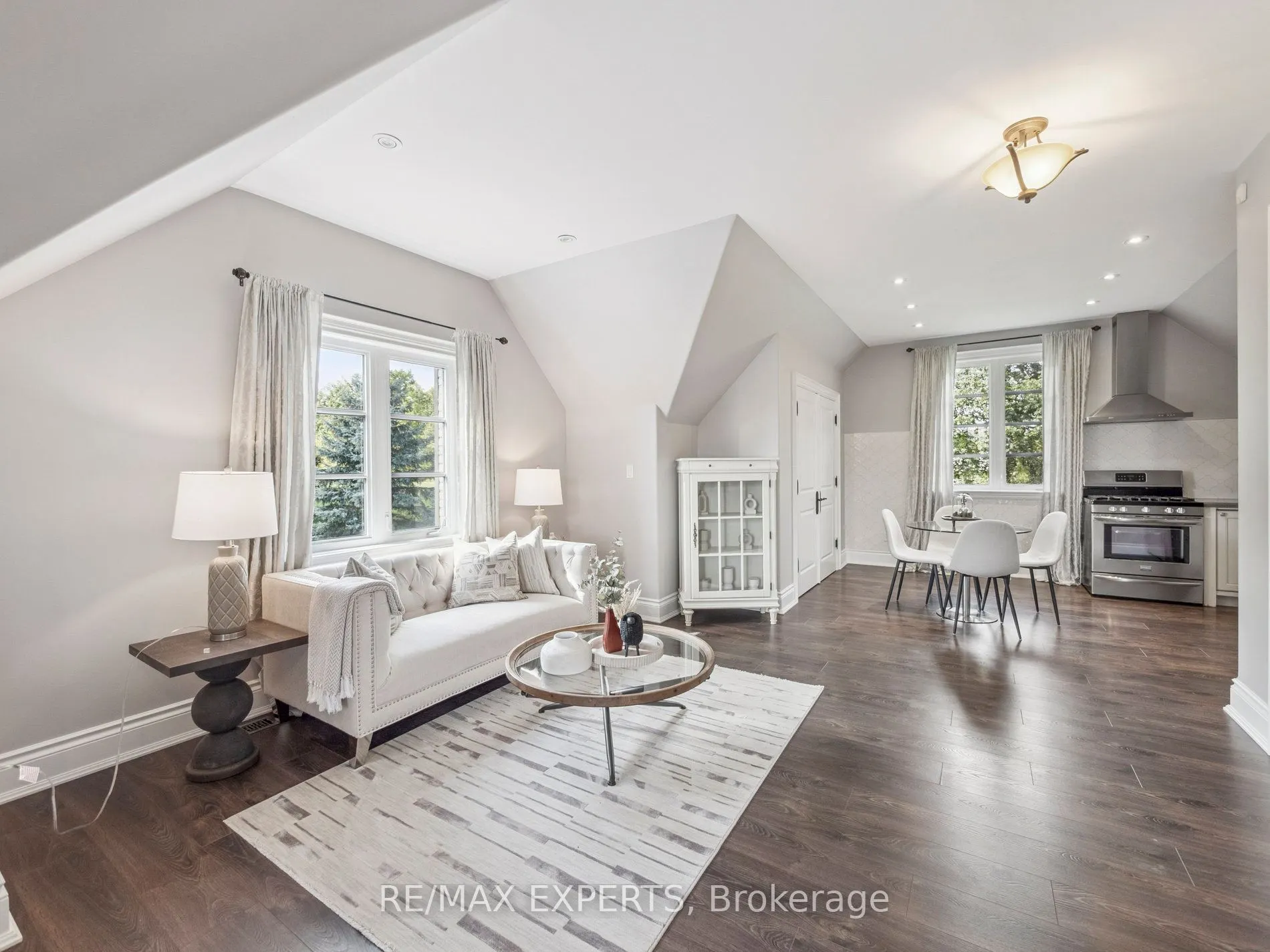 105 Eden Vale Drive SE