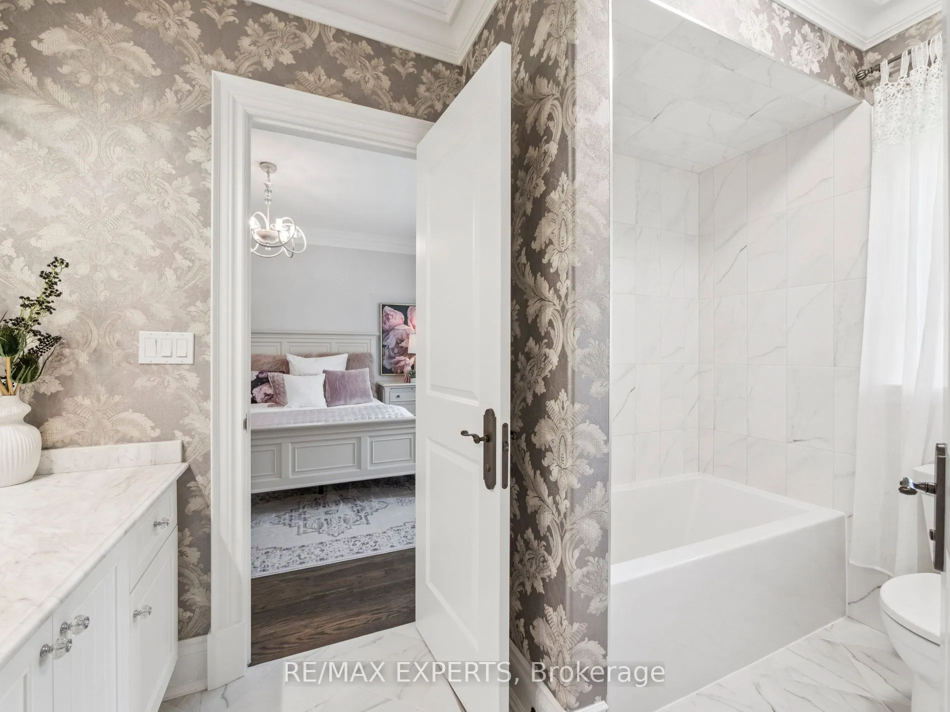 105 Eden Vale Drive SE