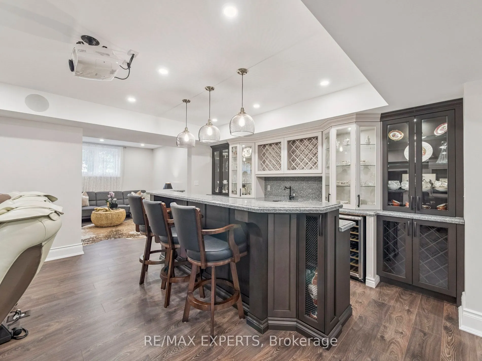 105 Eden Vale Drive SE