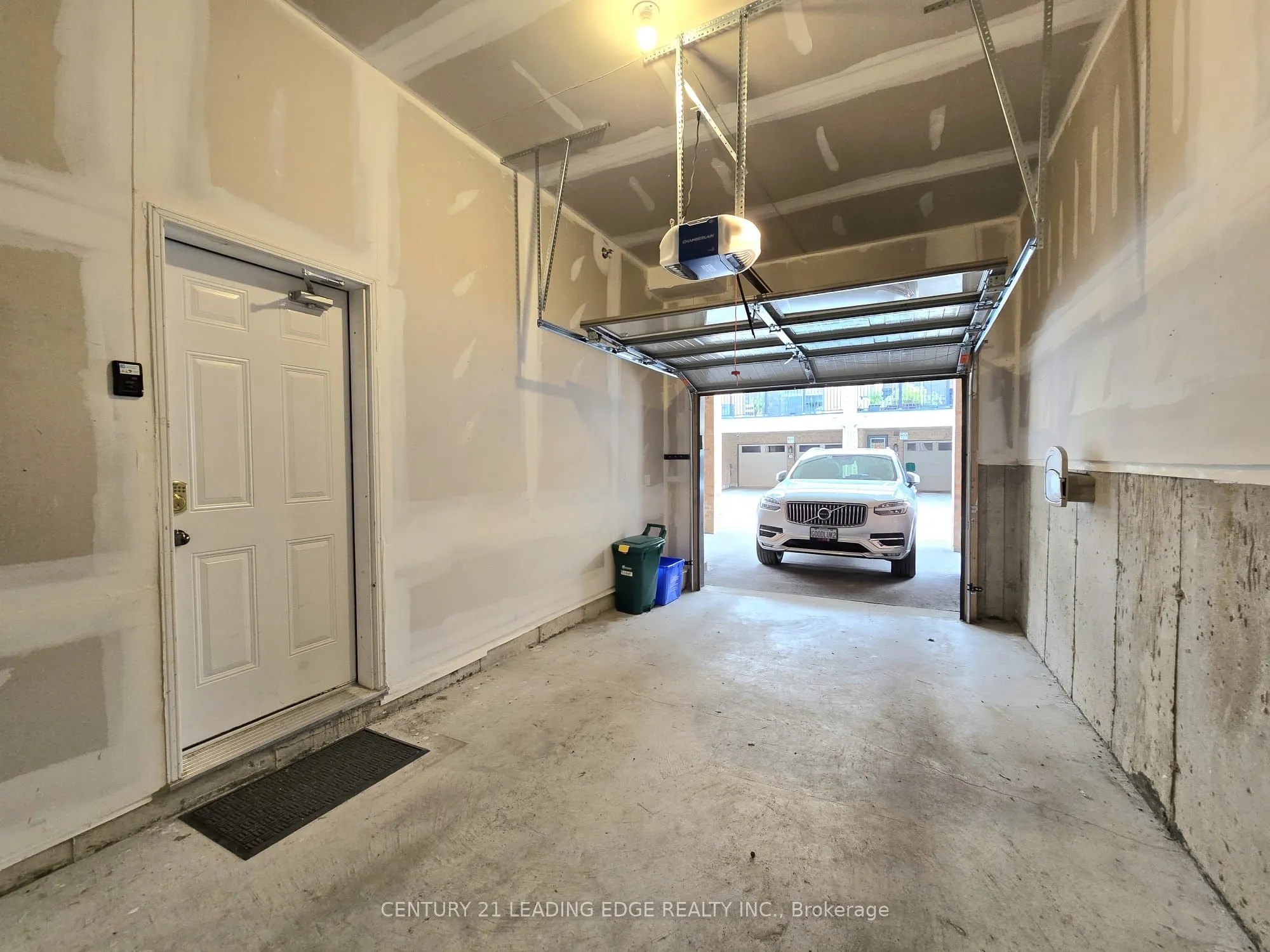 12 Cafaro Lane