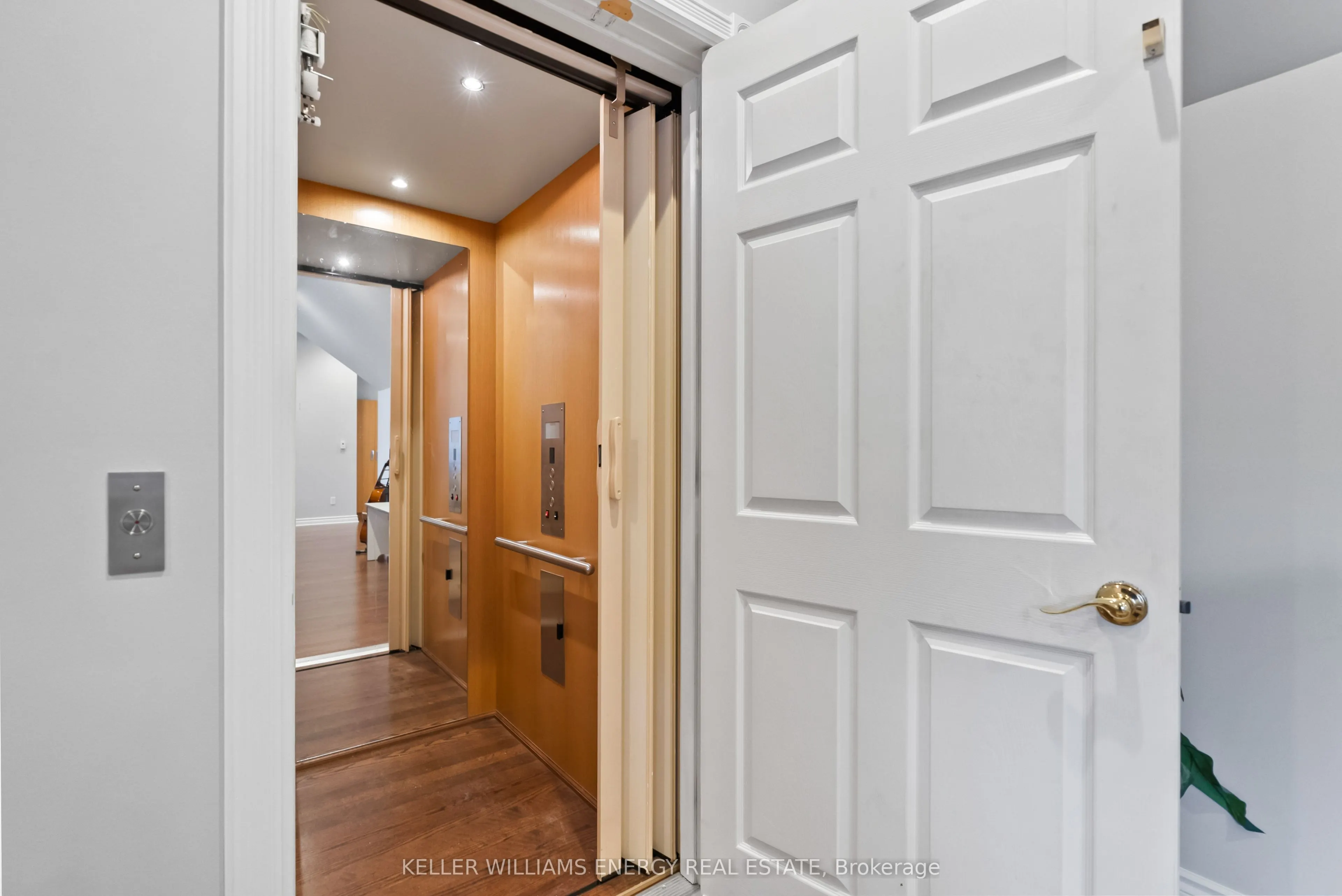 16262 Mccowan Road