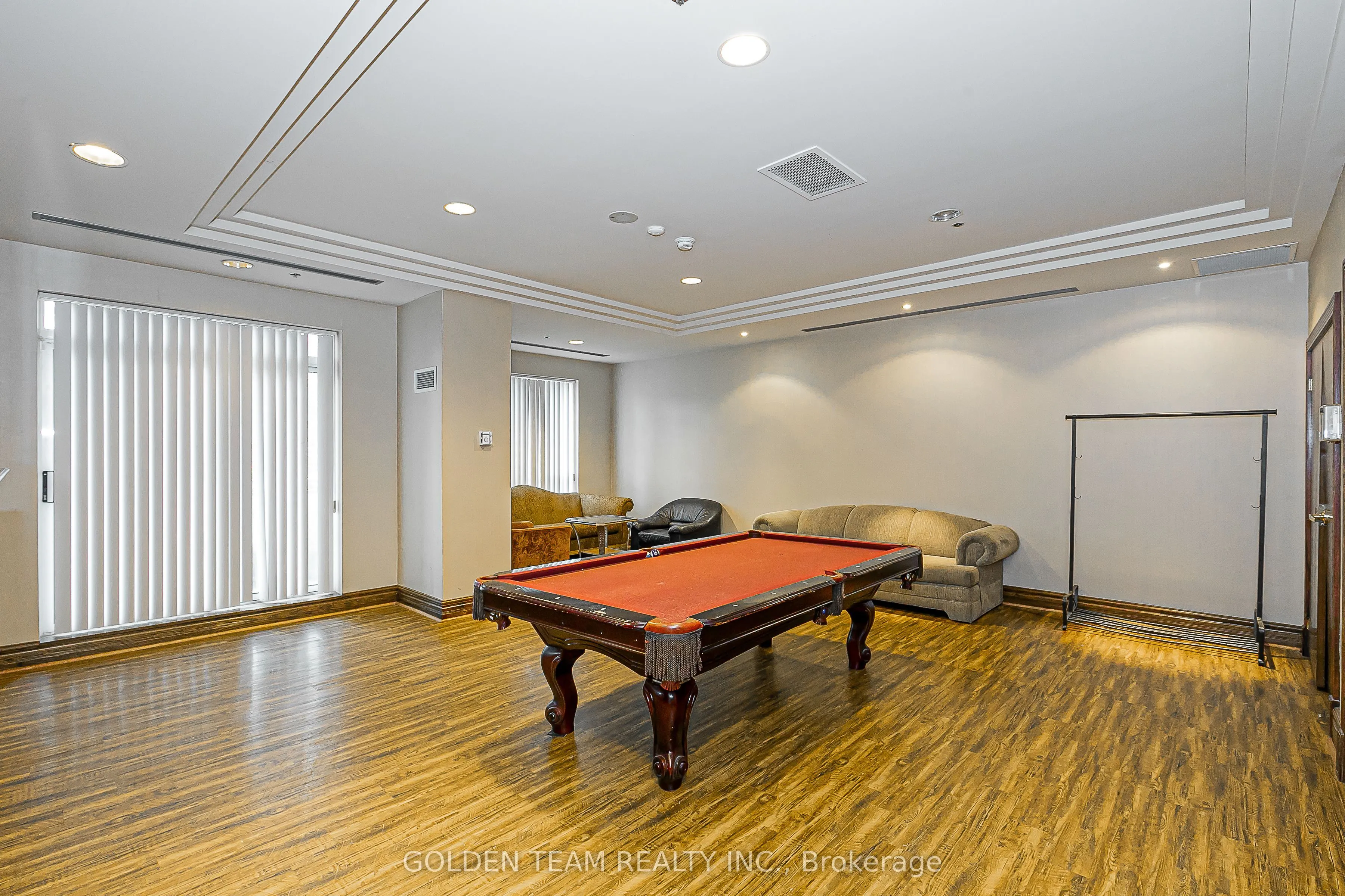 51 Baffin Court #702