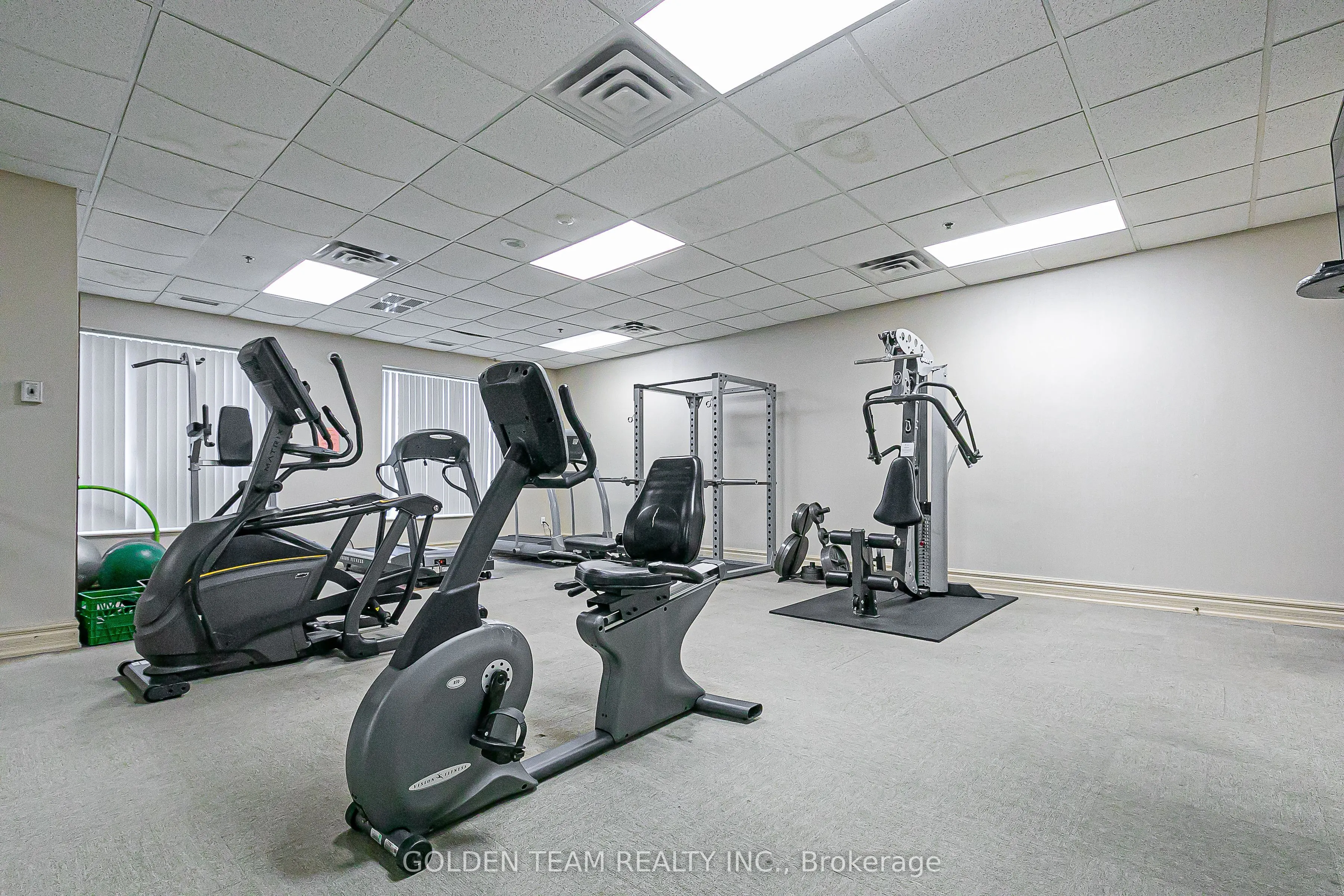 51 Baffin Court #702