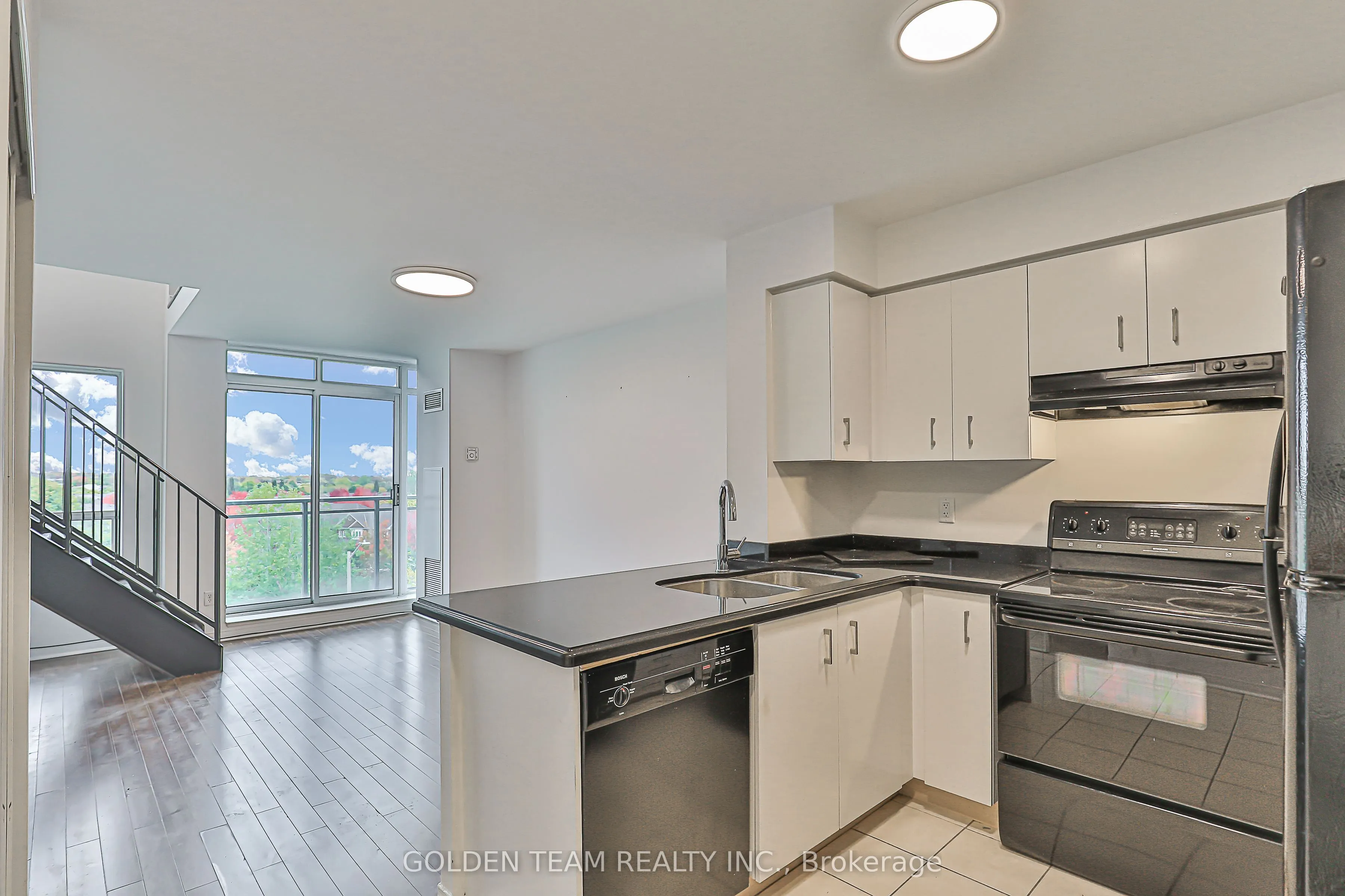 51 Baffin Court #702