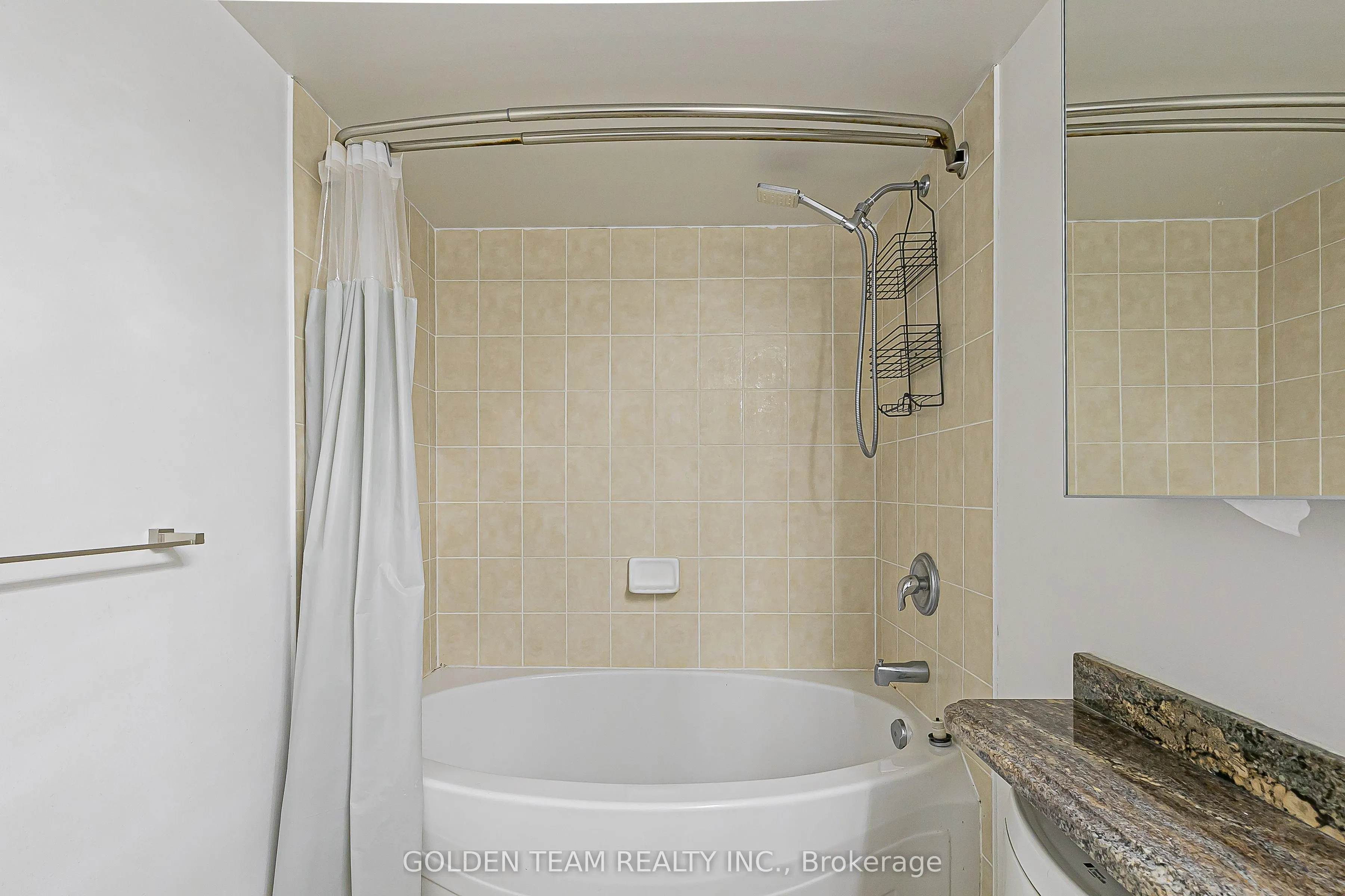 51 Baffin Court #702