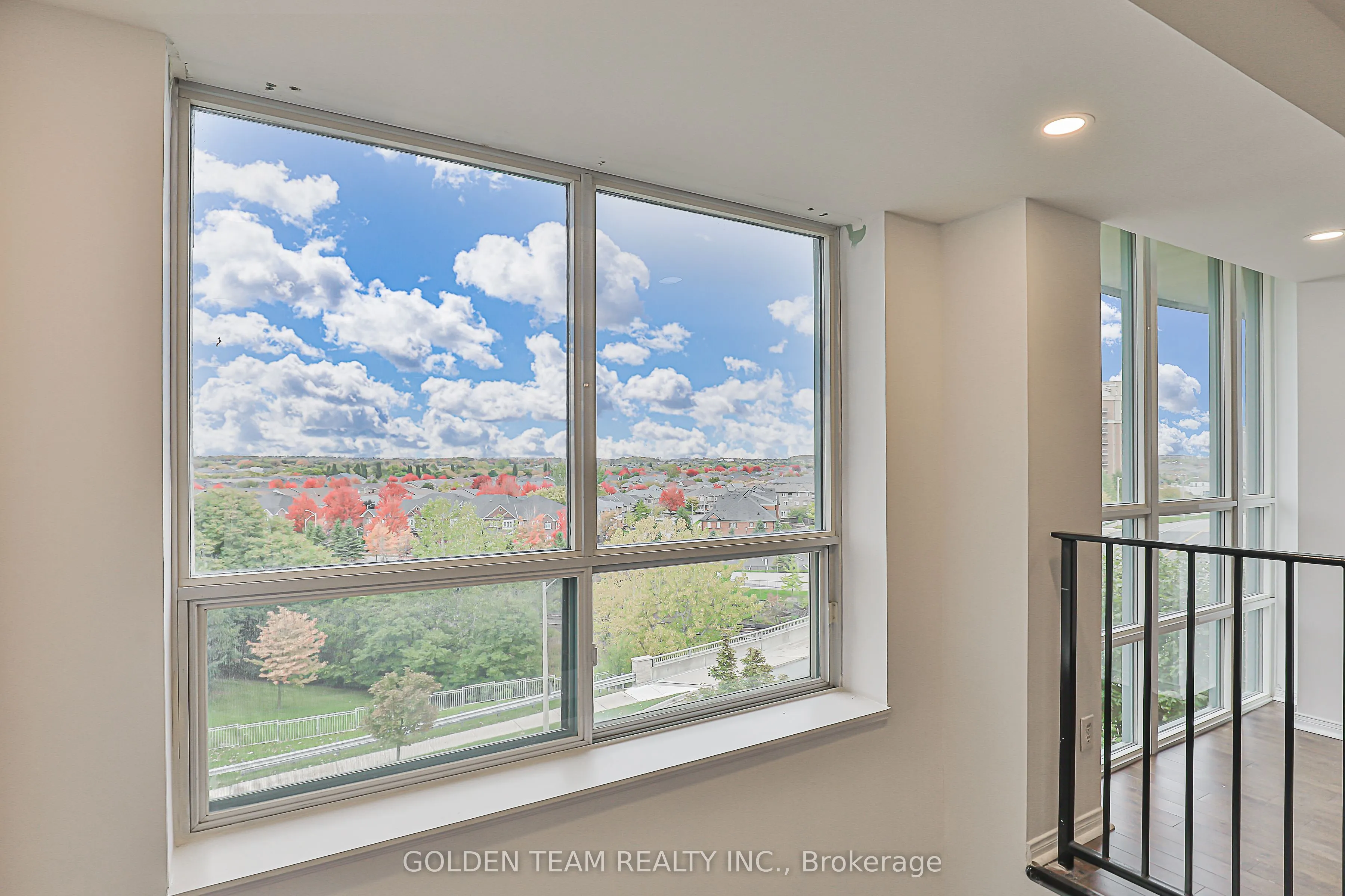51 Baffin Court #702