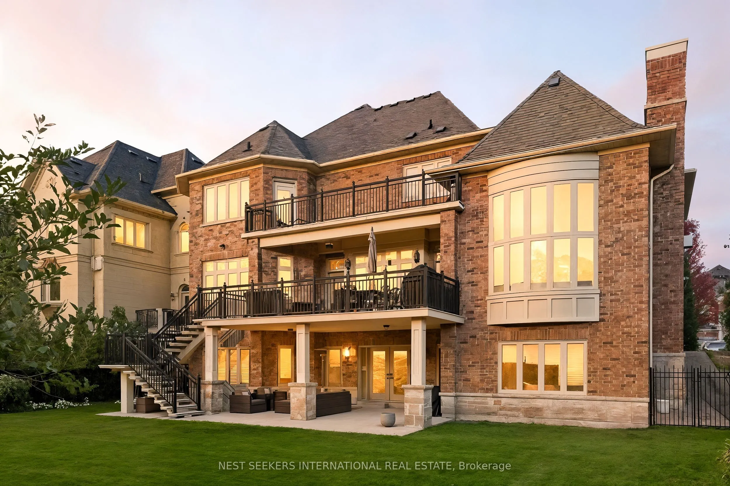 79 Grandvista Crescent