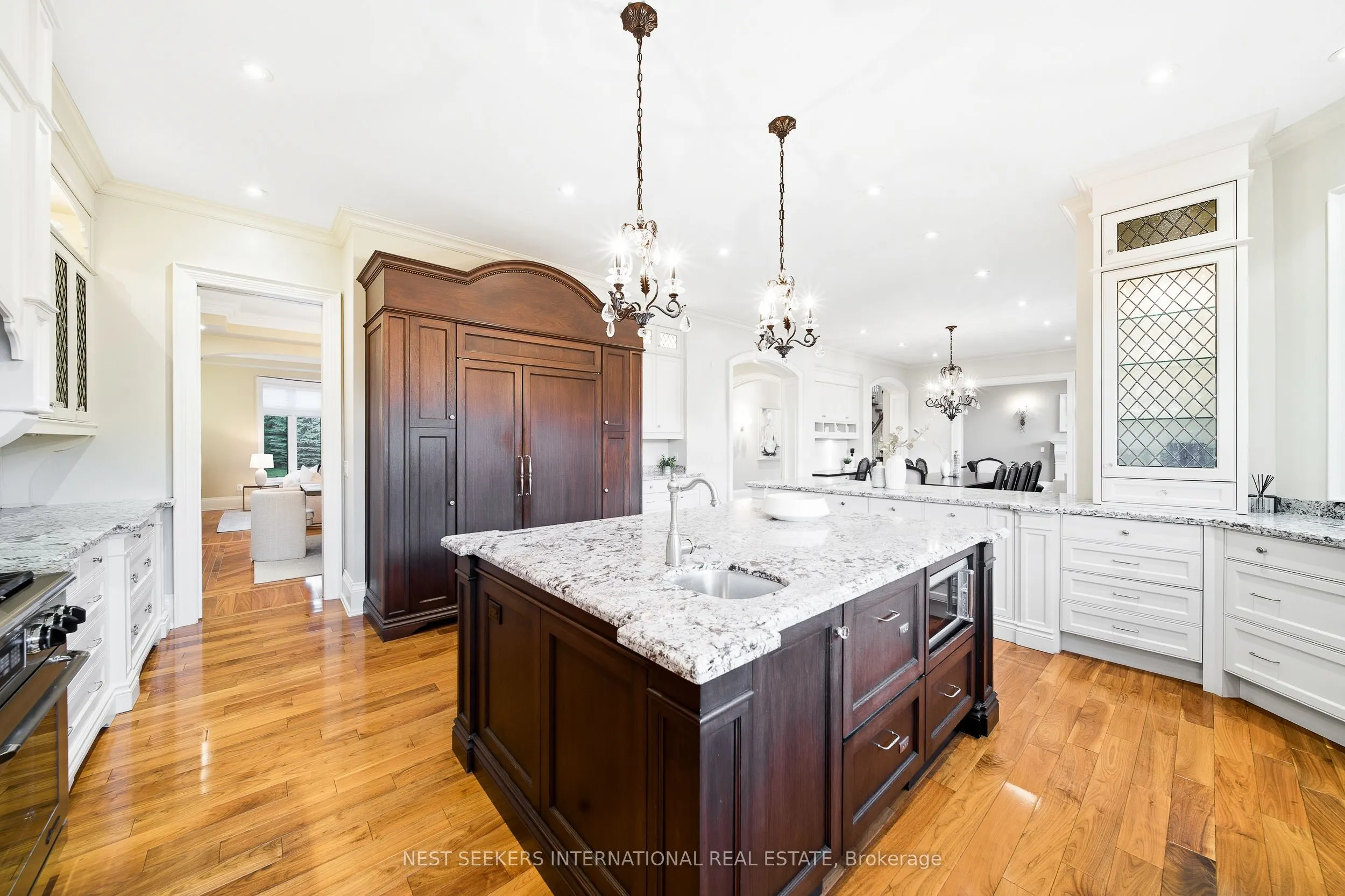 79 Grandvista Crescent