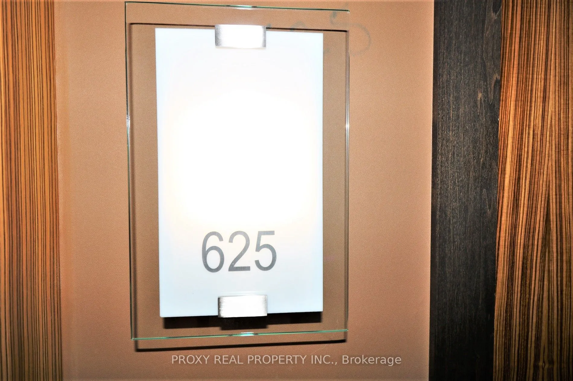 60 South Town Centre Boulevard, #625