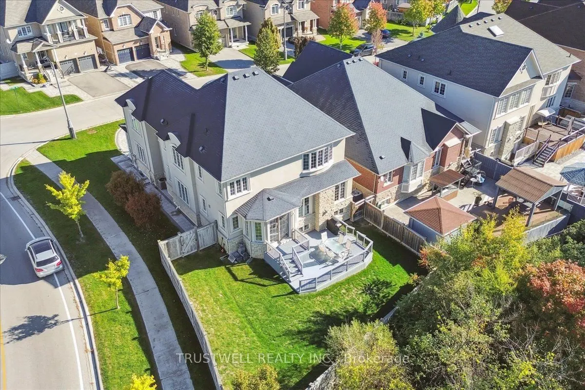 1 Mccombe Lane
