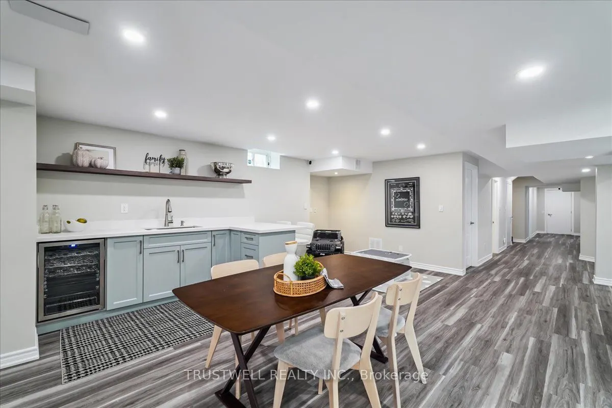 1 Mccombe Lane