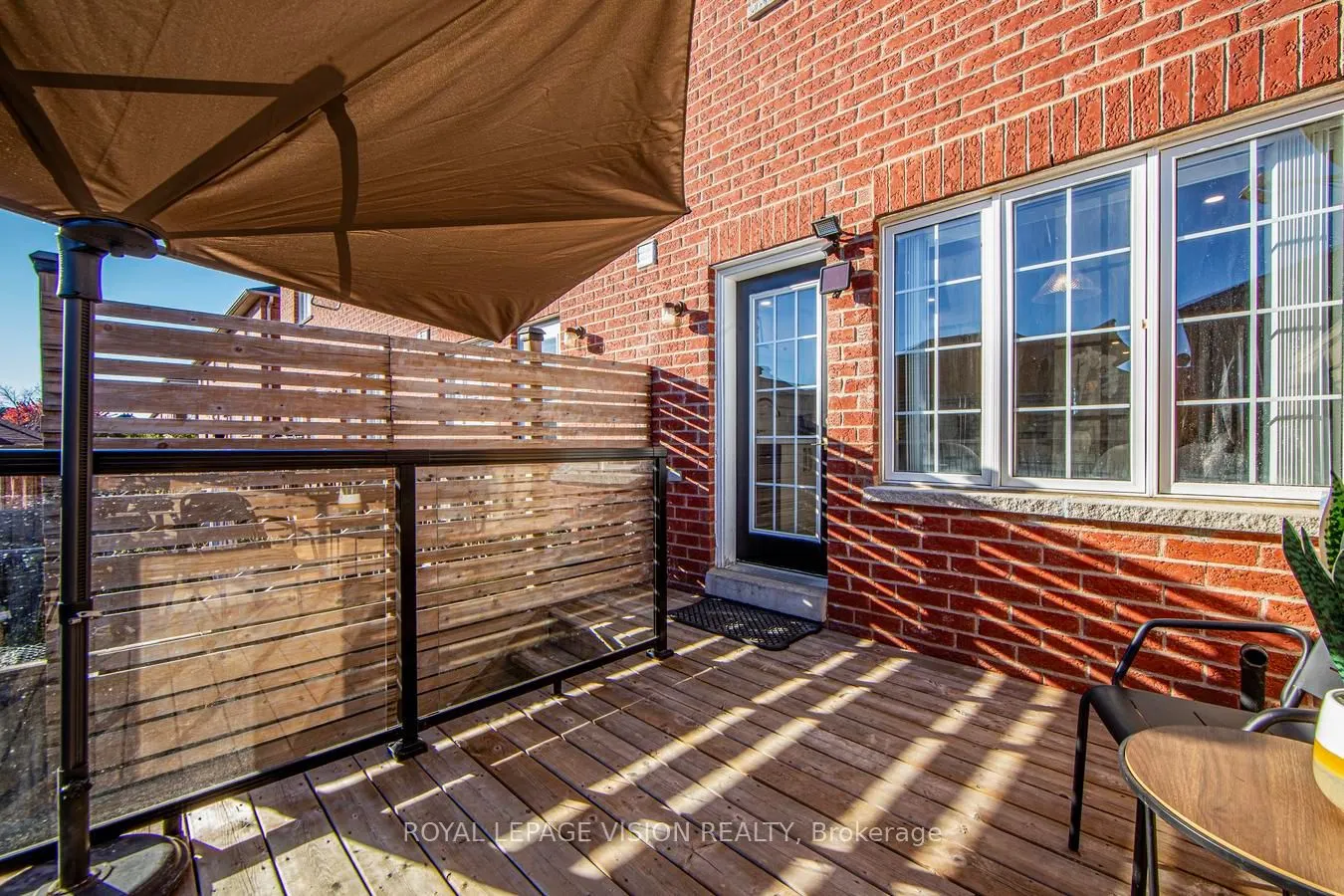 447 White's Hill Avenue