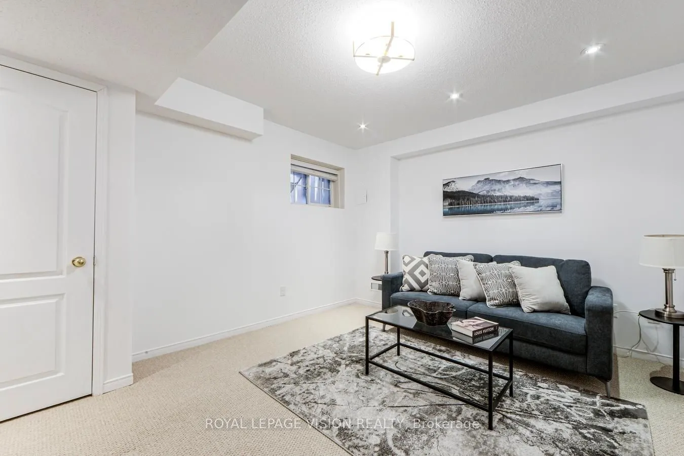 447 White's Hill Avenue