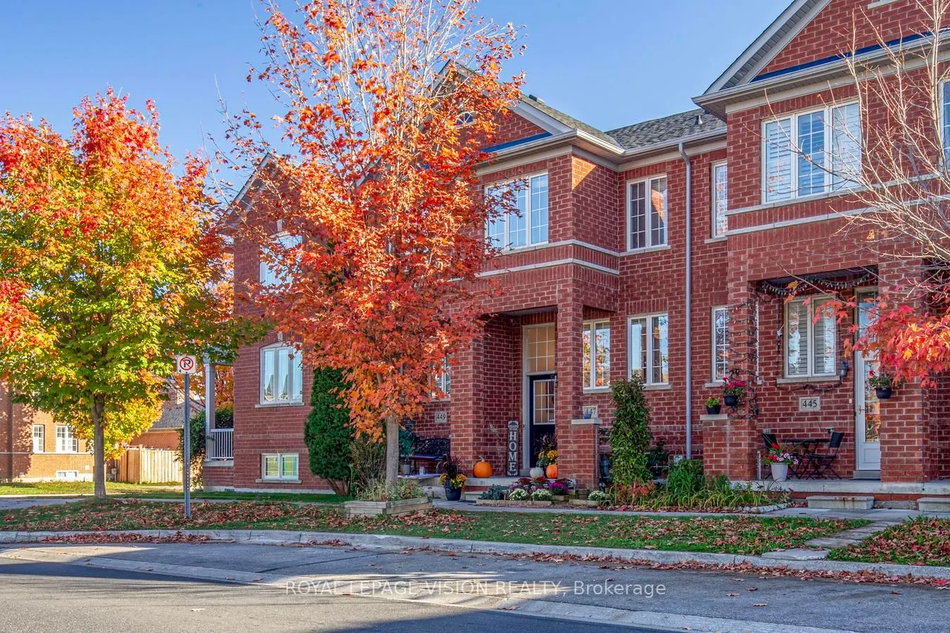 447 White's Hill Avenue