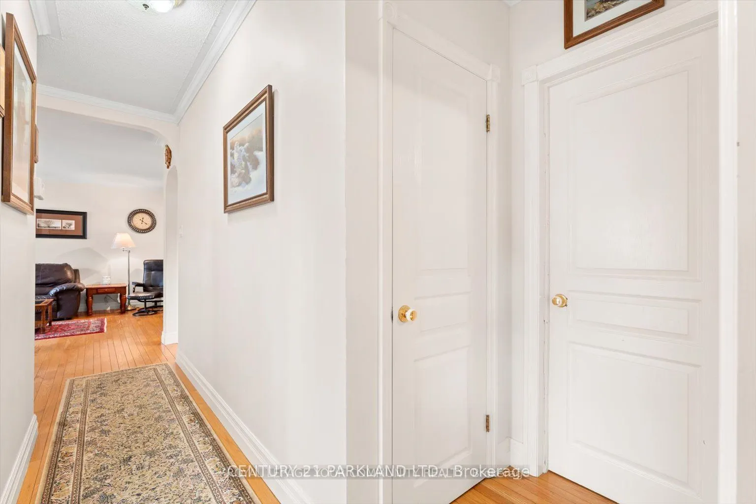 315 Forde Crescent, #Main Floor