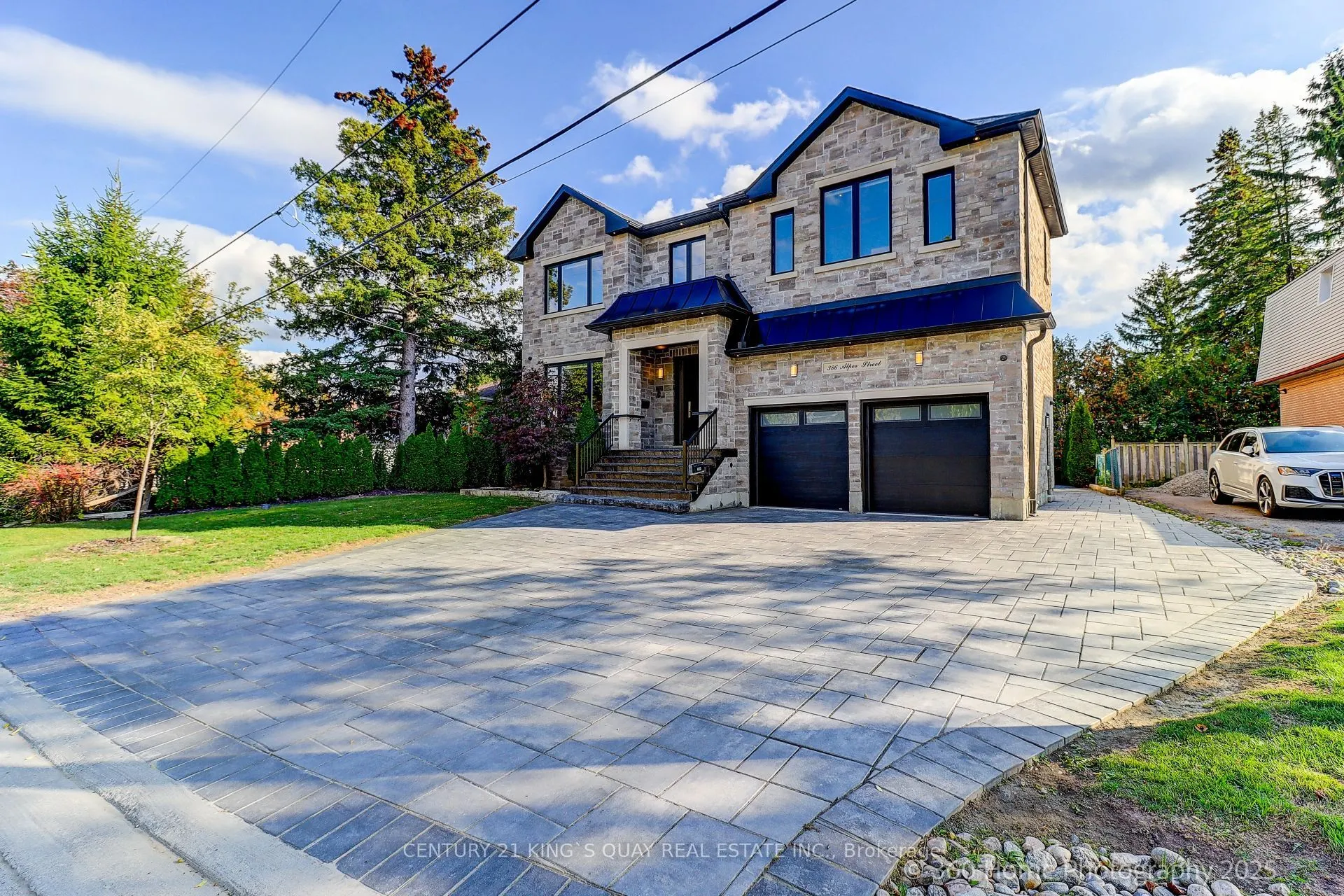 386 Alper Street