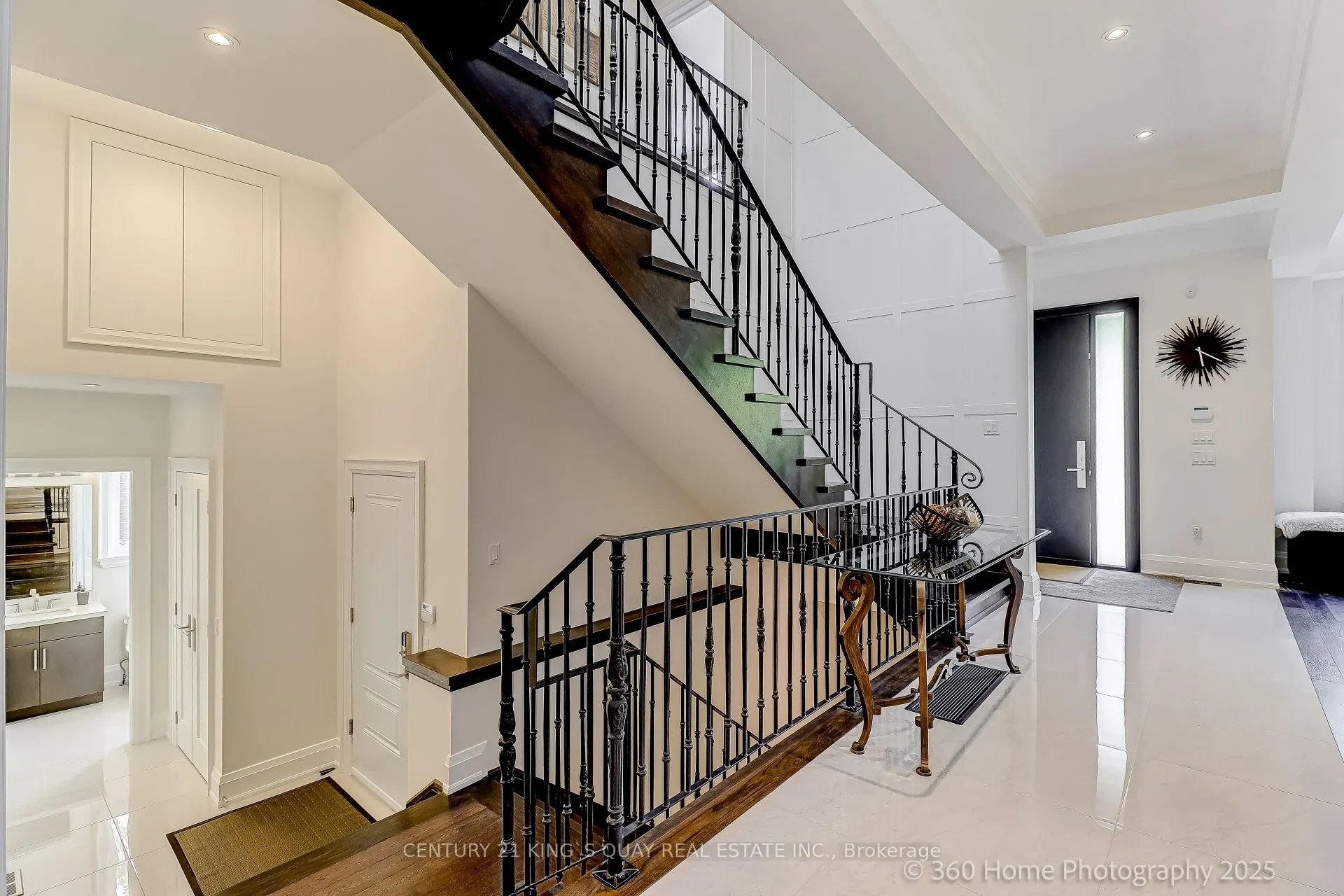 386 Alper Street