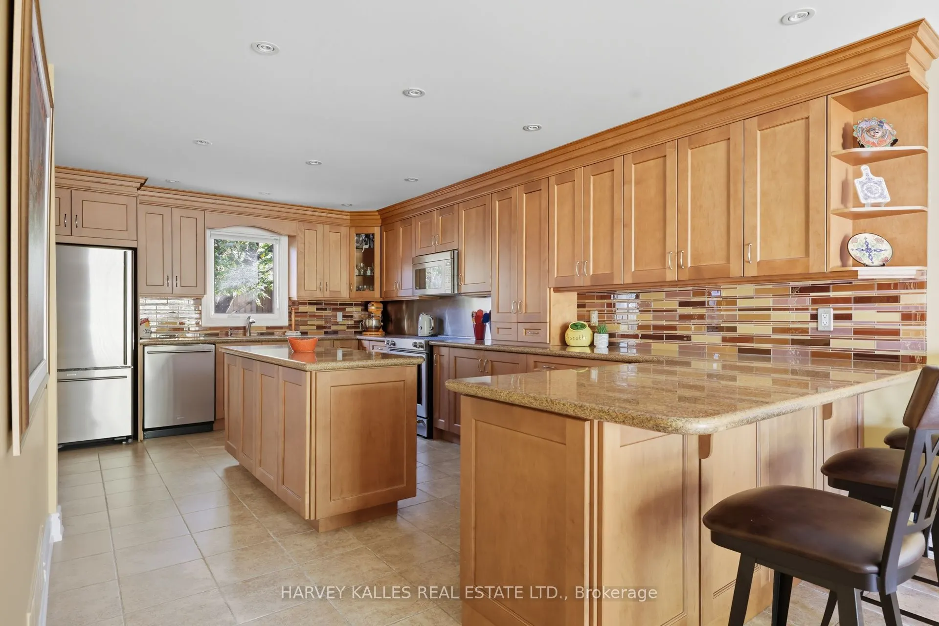 486 Greenock Drive
