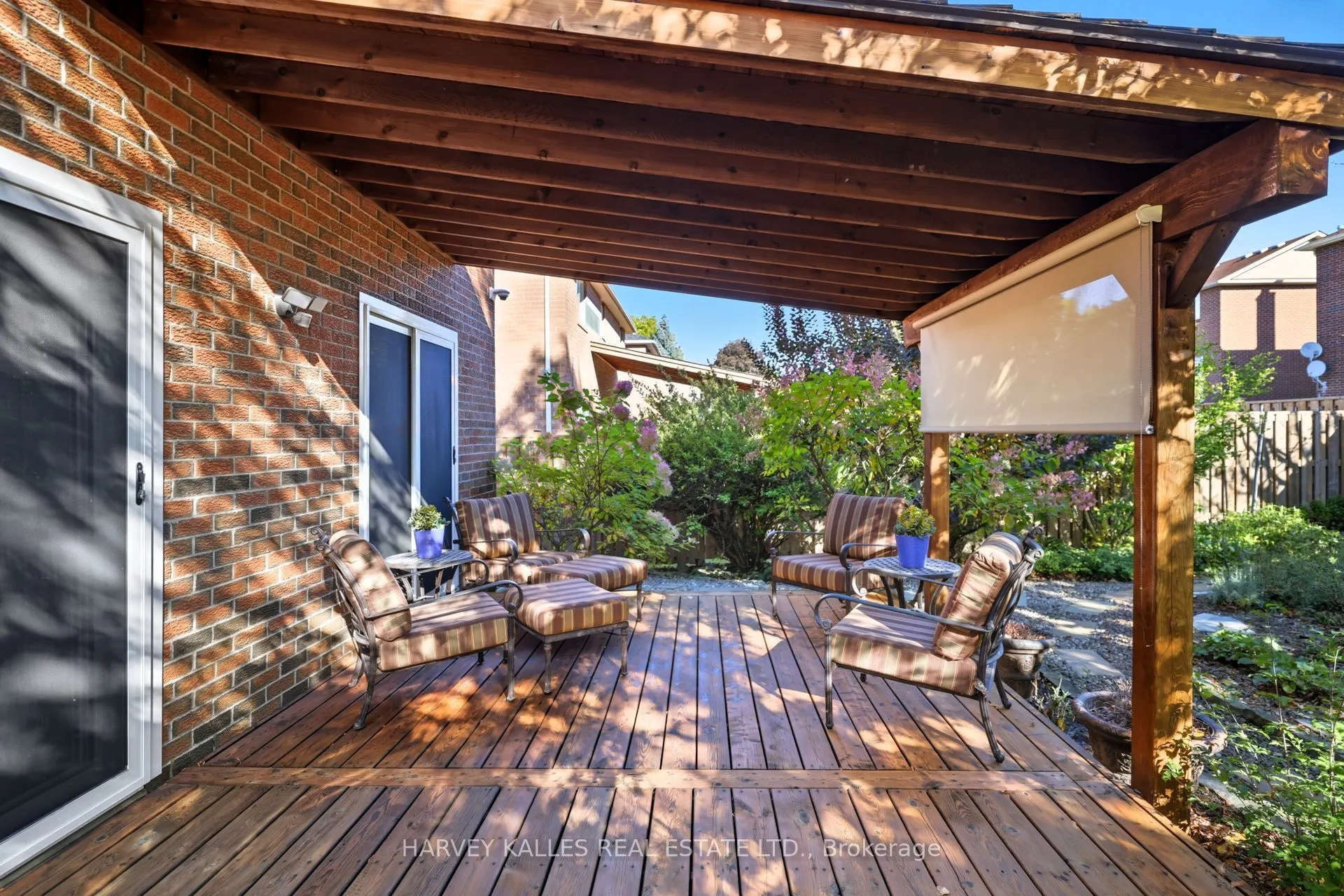 486 Greenock Drive
