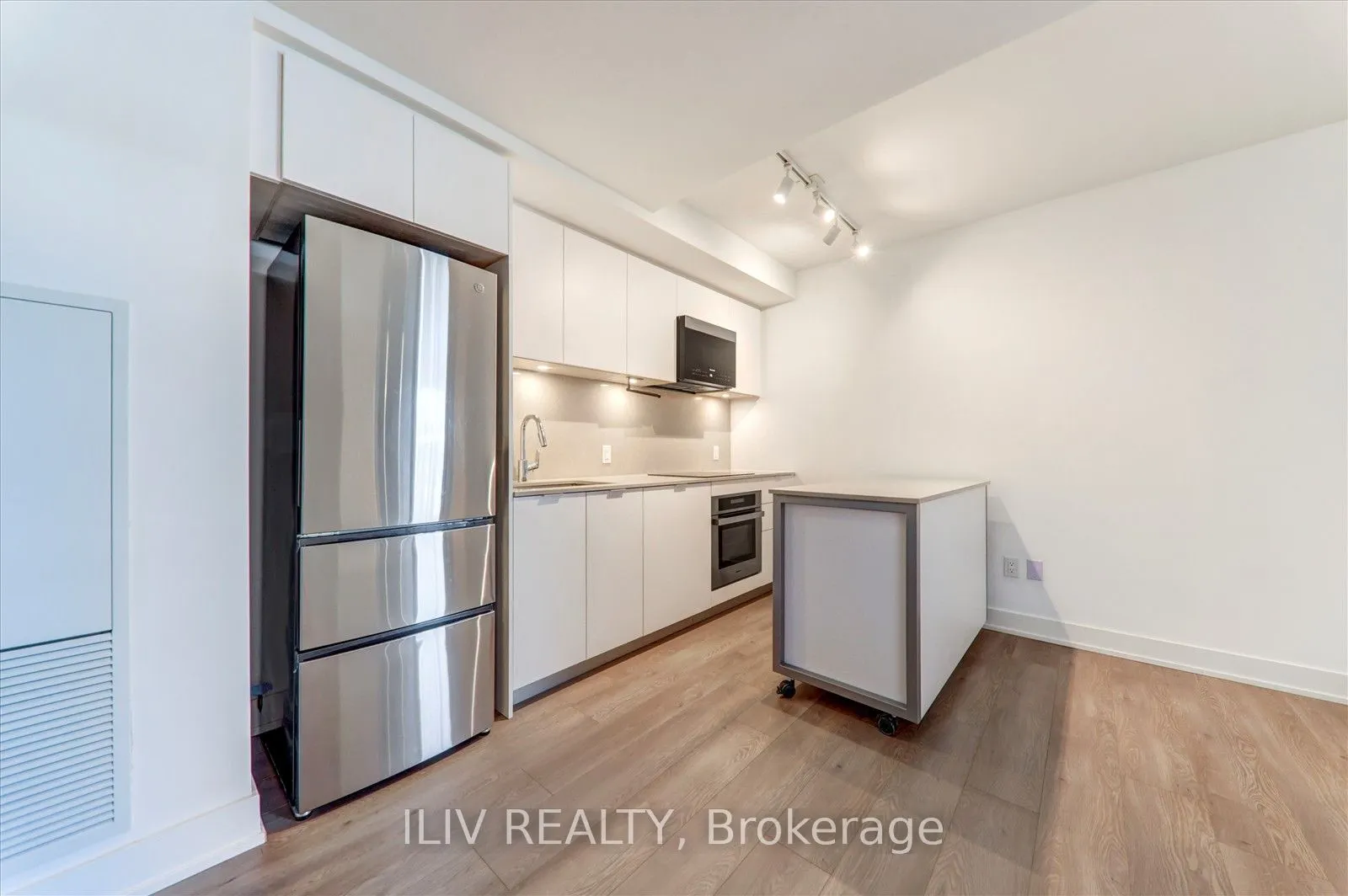 8 Cedar Drive, ##1125
