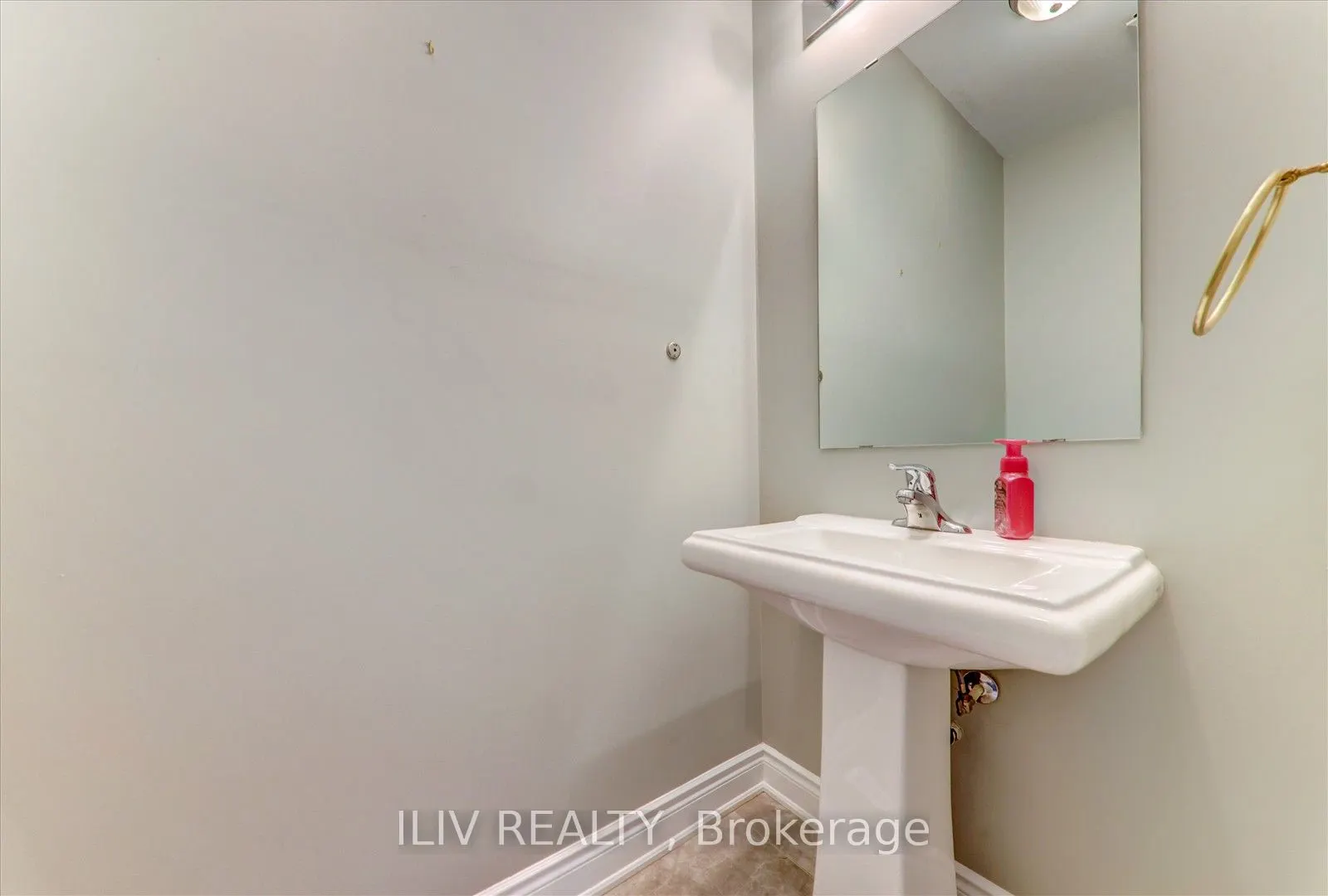 3 James Glover Drive, #Upper