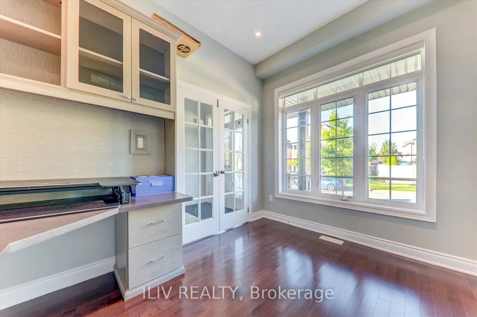 3 James Glover Drive, #Upper